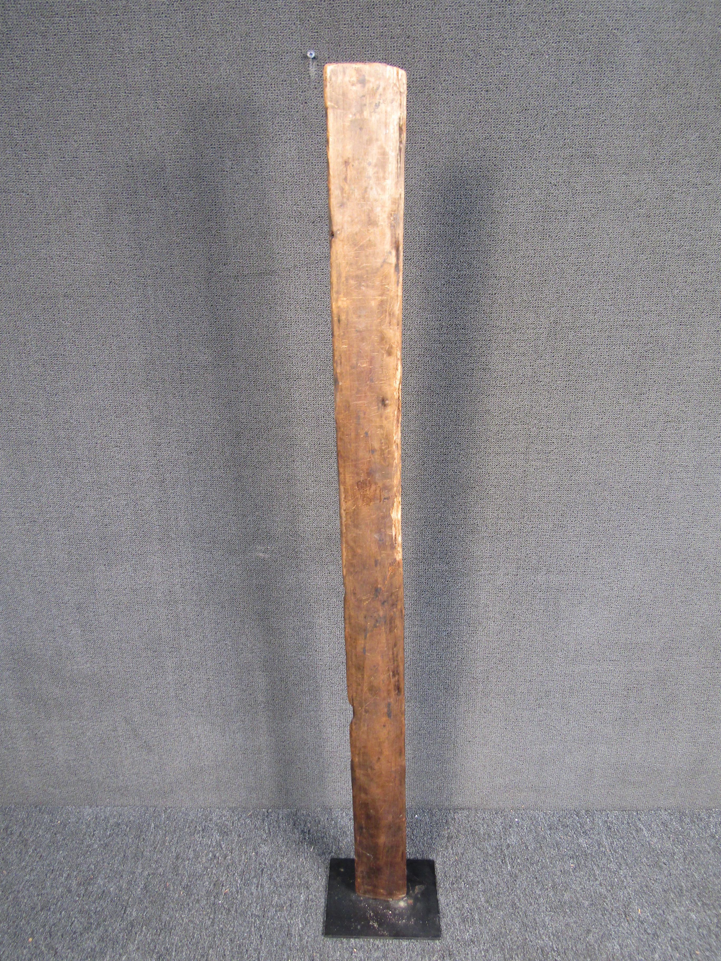 Tribal Plank Art (20. Jahrhundert) im Angebot
