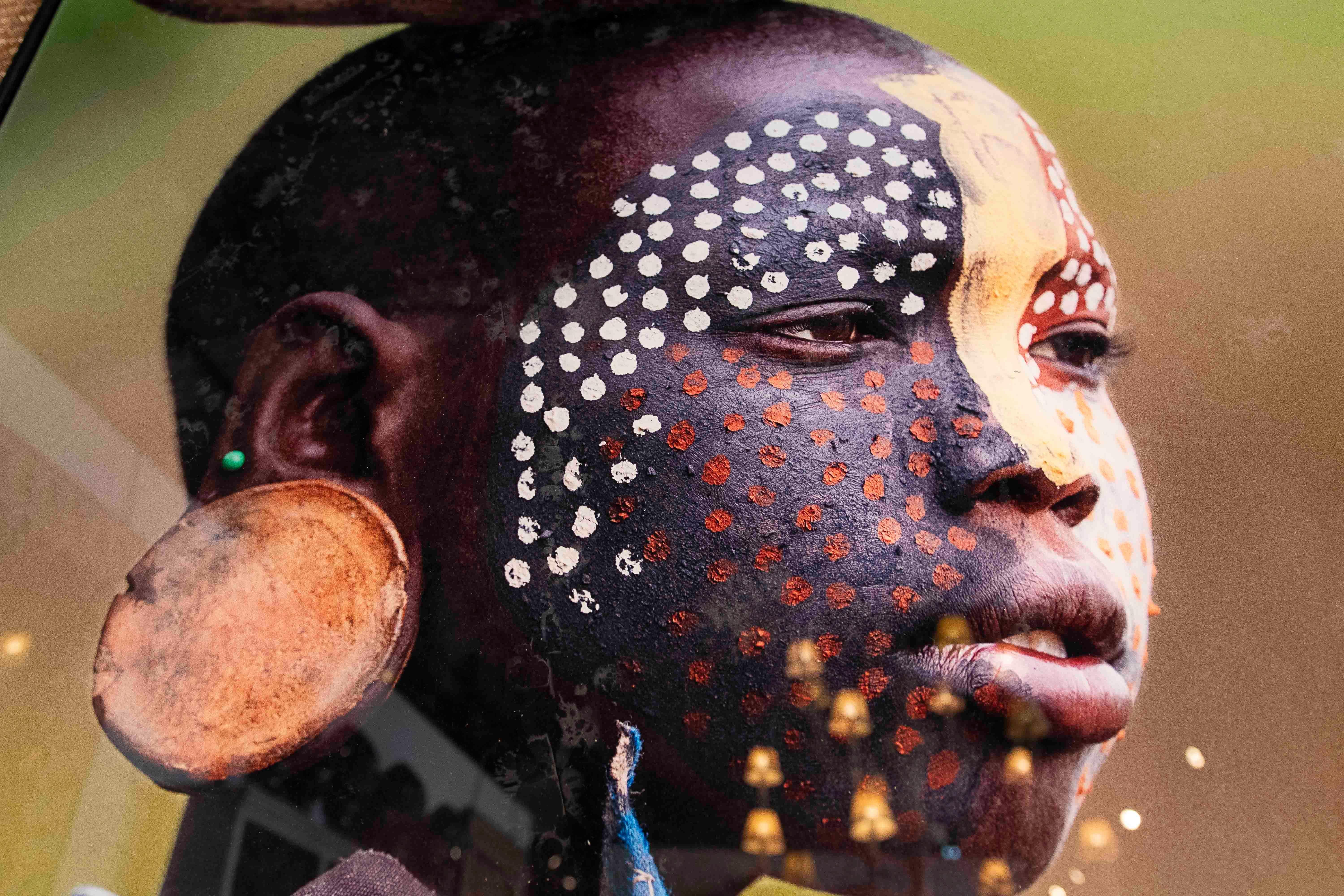 Tribal Portrait Photography with Bone Hat For Sale 11