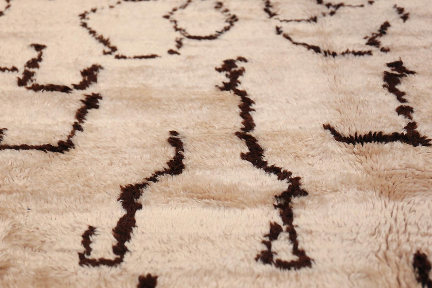 Mid-Century Modern Brown and Cream Vintage Shag Moroccan Beni Ourain Rug. Size: 5 ft x 10 ft 9 in