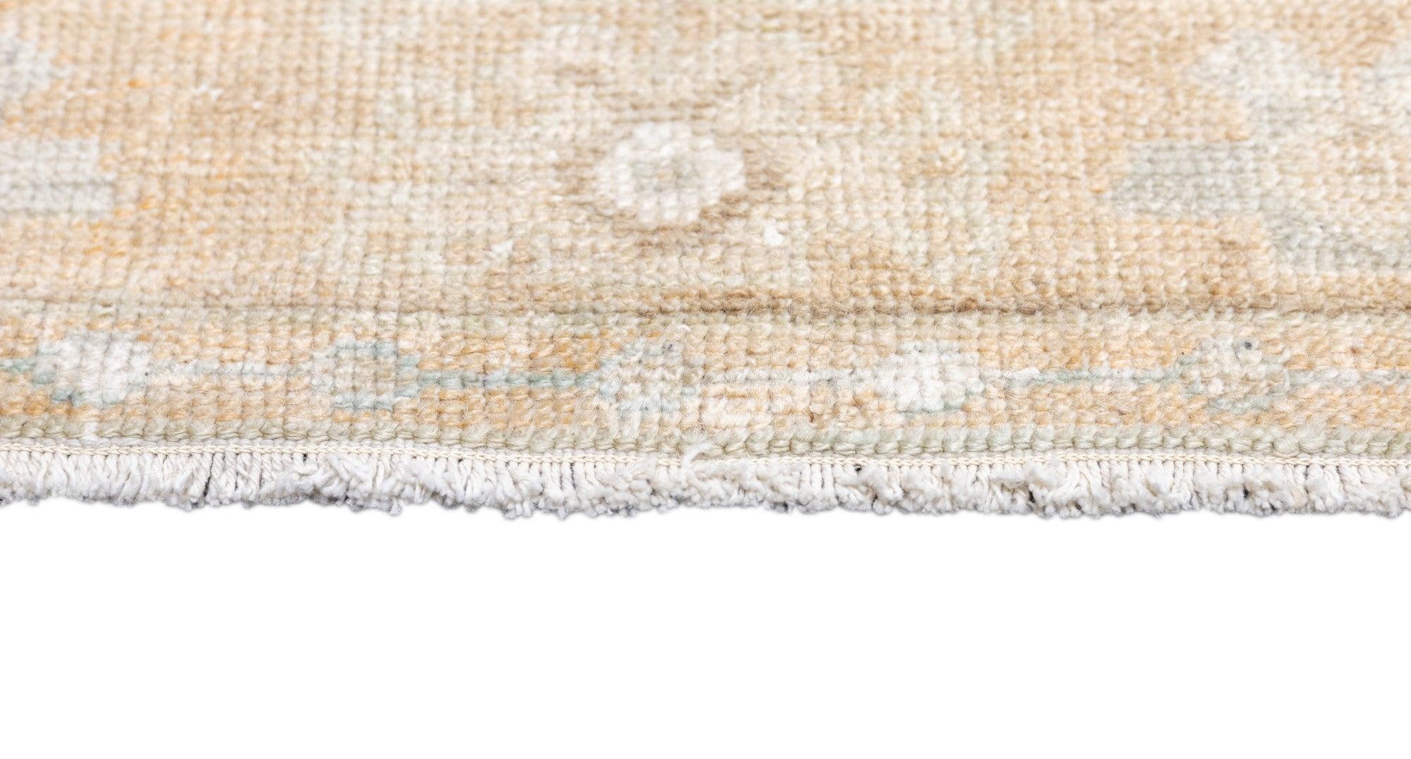 Contemporary Tribal Rug 4'0