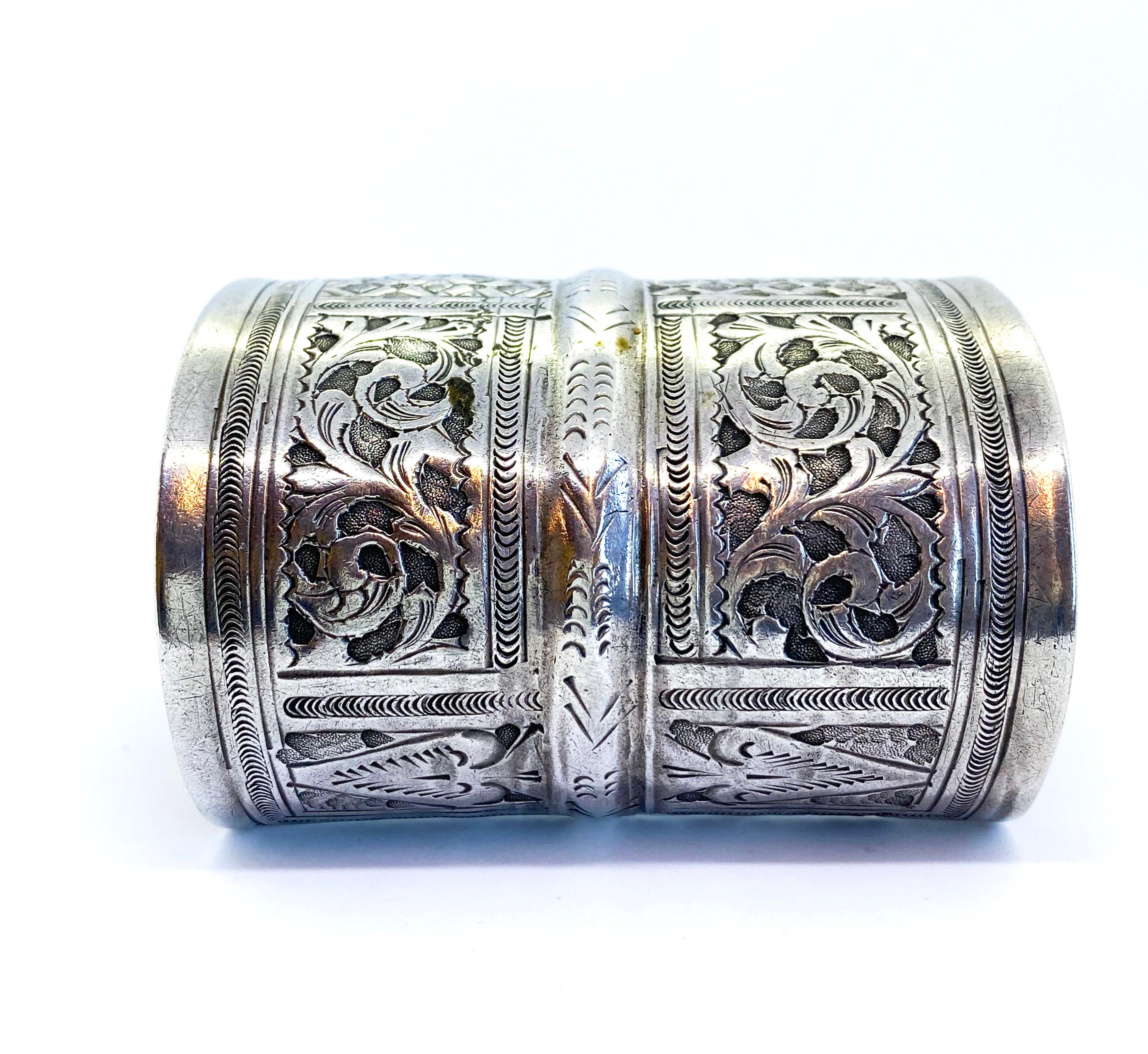 Tribal Silver Tripoli Libya Cuff Bracelet In Good Condition In Orimattila, FI