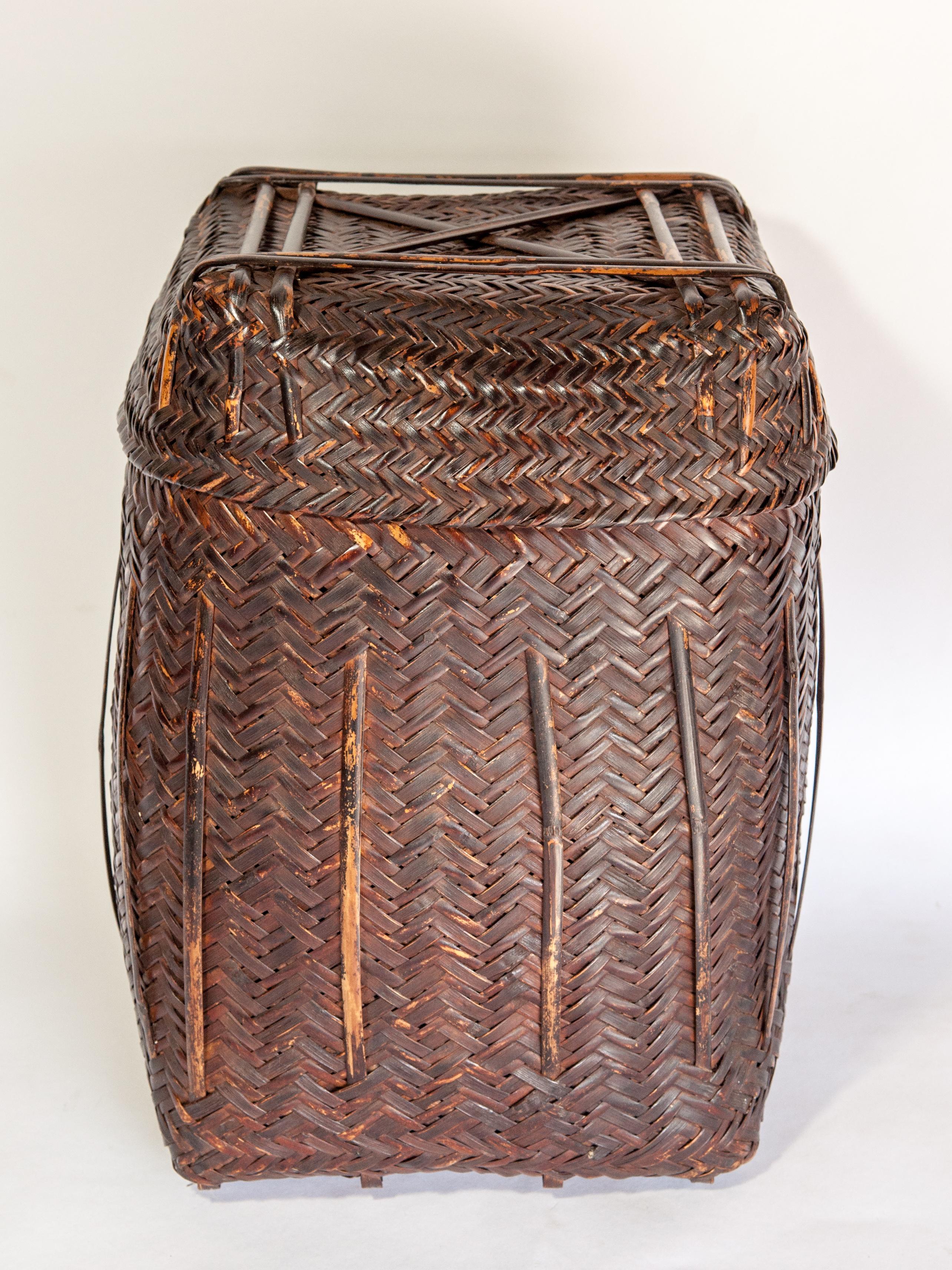 Hand-Crafted Tribal Storage Basket Box with Lid from the Magar of Nepal, Mid-20th Century