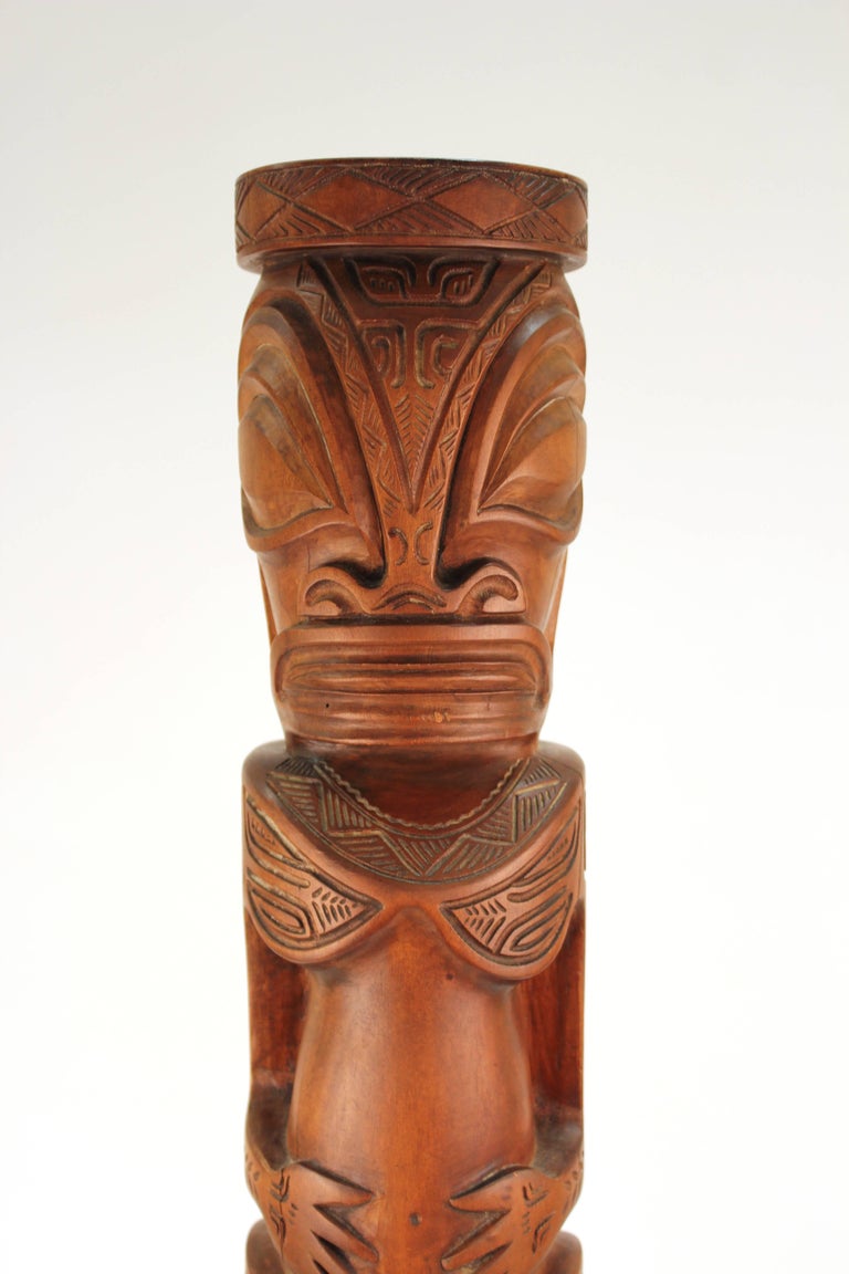 Decorative TOTEM of Human Figures in Carved Wood For Sale at 1stDibs