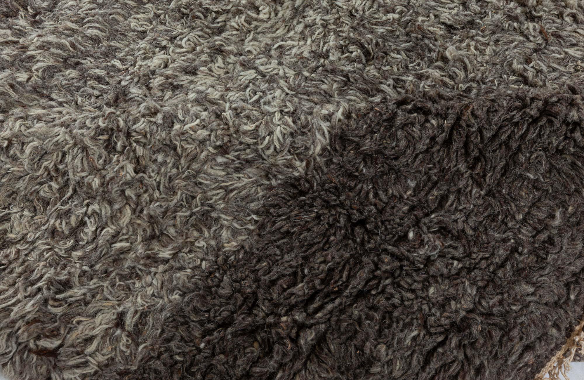 Tribal Tulu Nadu Style Brown Wool Rug by Doris Leslie Blau Anudado a mano en venta