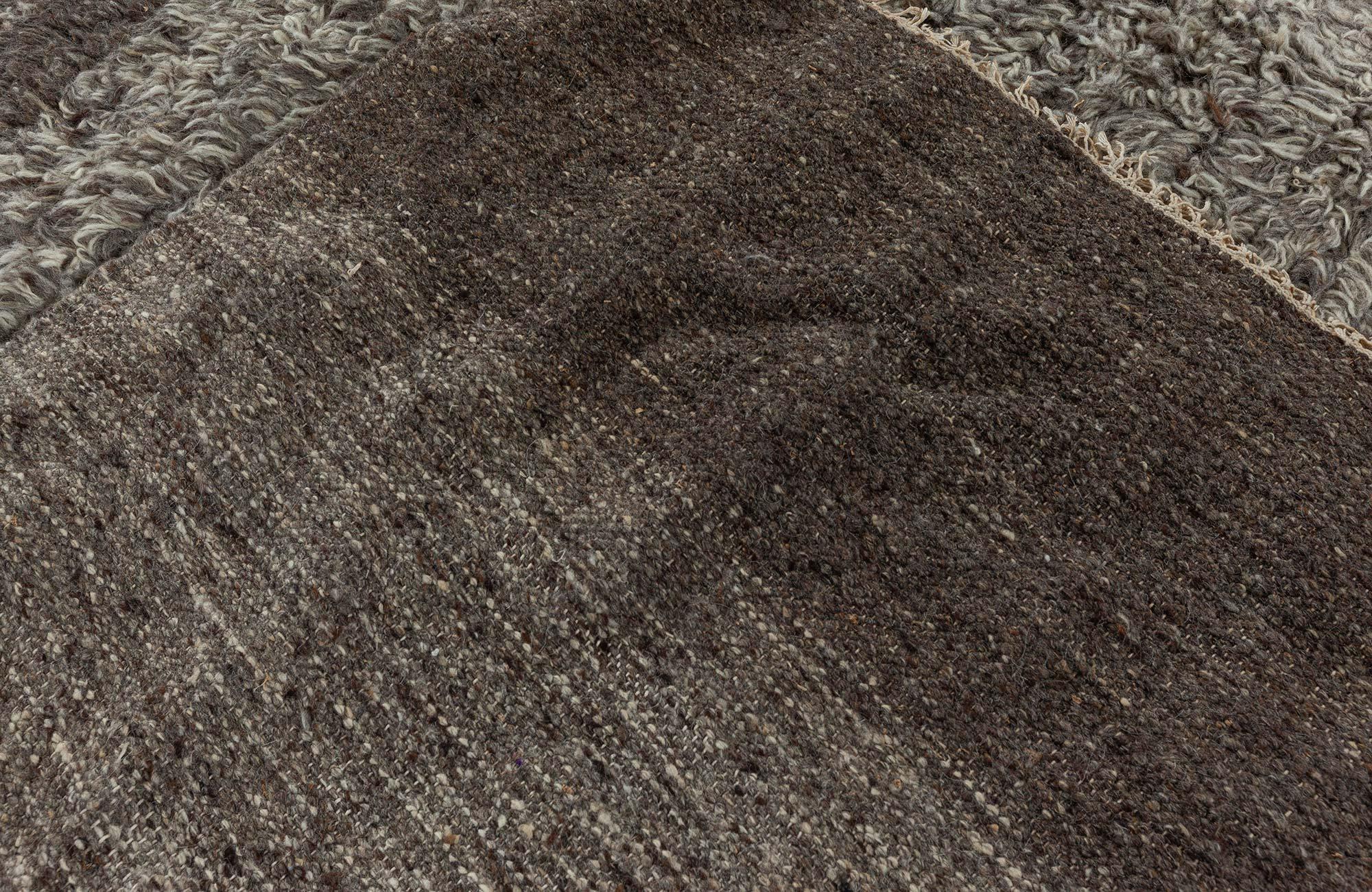 Tribal Tulu Nadu Style Brown Wool Rug by Doris Leslie Blau en venta 2