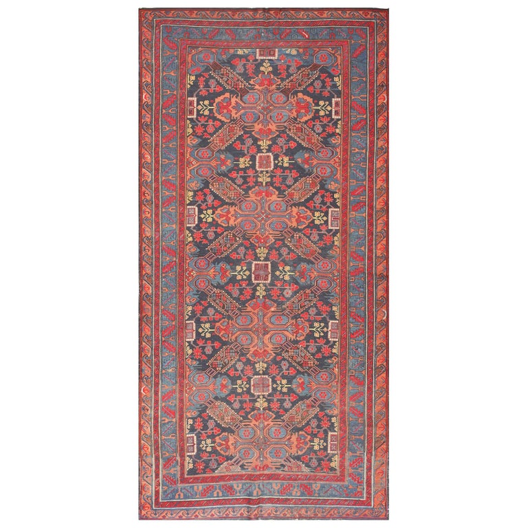 Tribal Vintage Caucasian Soumak Rug. Size: 5 ft 7 in x 10 ft 7 in For Sale