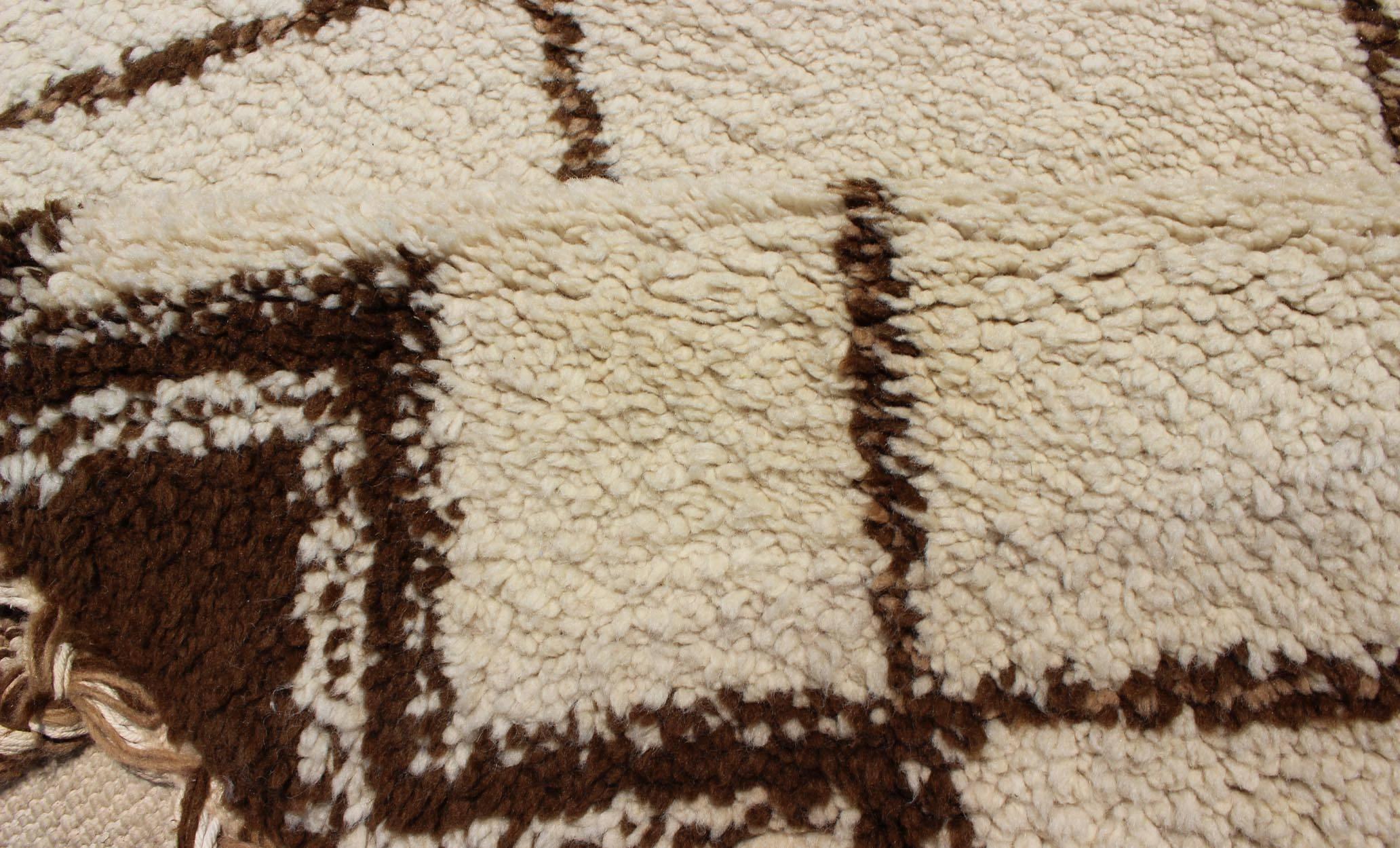 20th Century Vintage Moroccan Rug in Modern Minimalist Design with Ivory and Brown 