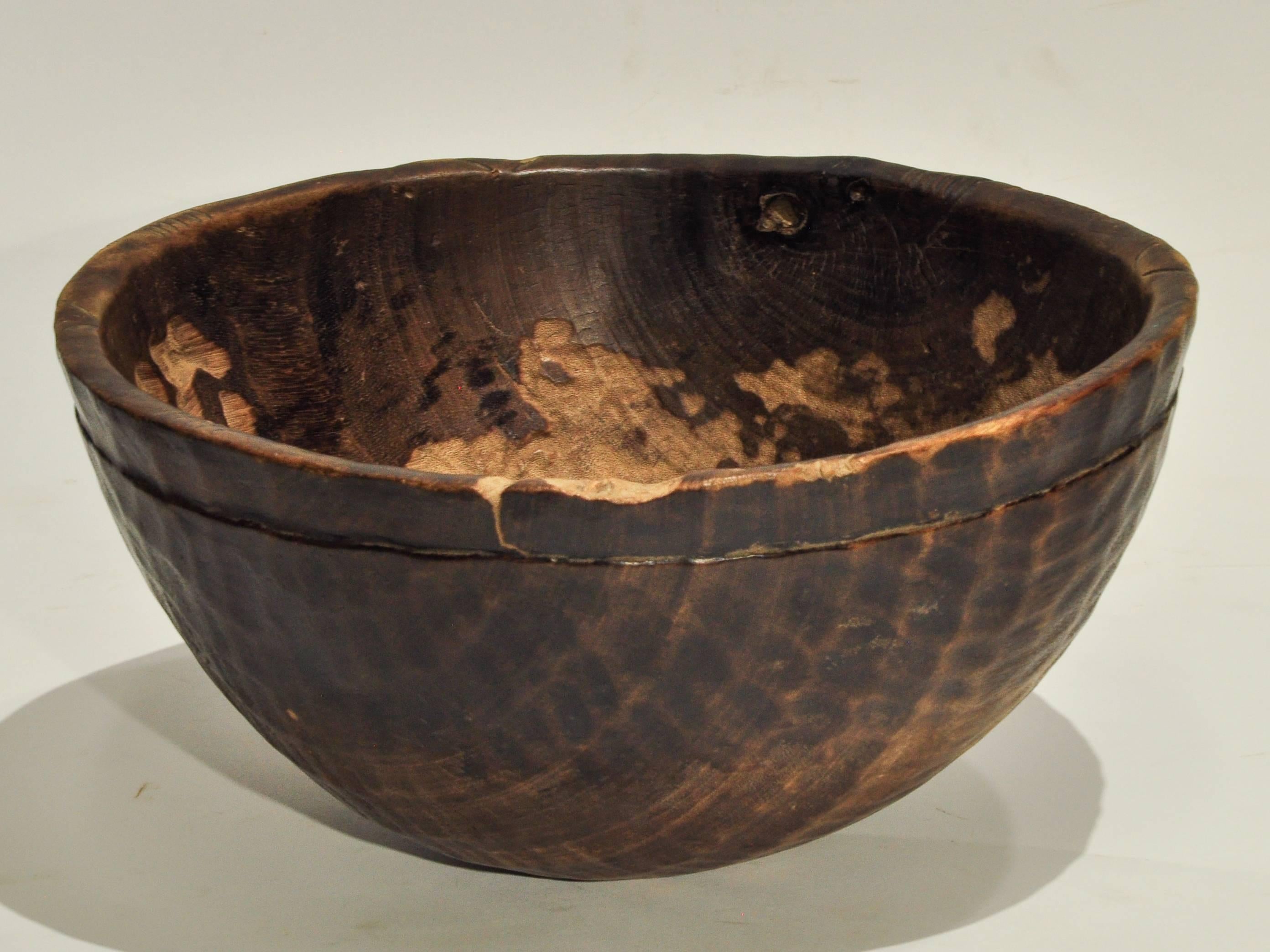 Tribal Wooden Bowl, Handhewn, from Mali, Mid-20th Century In Distressed Condition In Point Richmond, CA