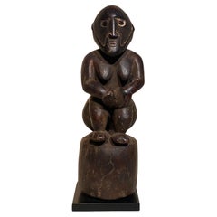 Estatua tribal de madera de Papúa Nueva Guinea