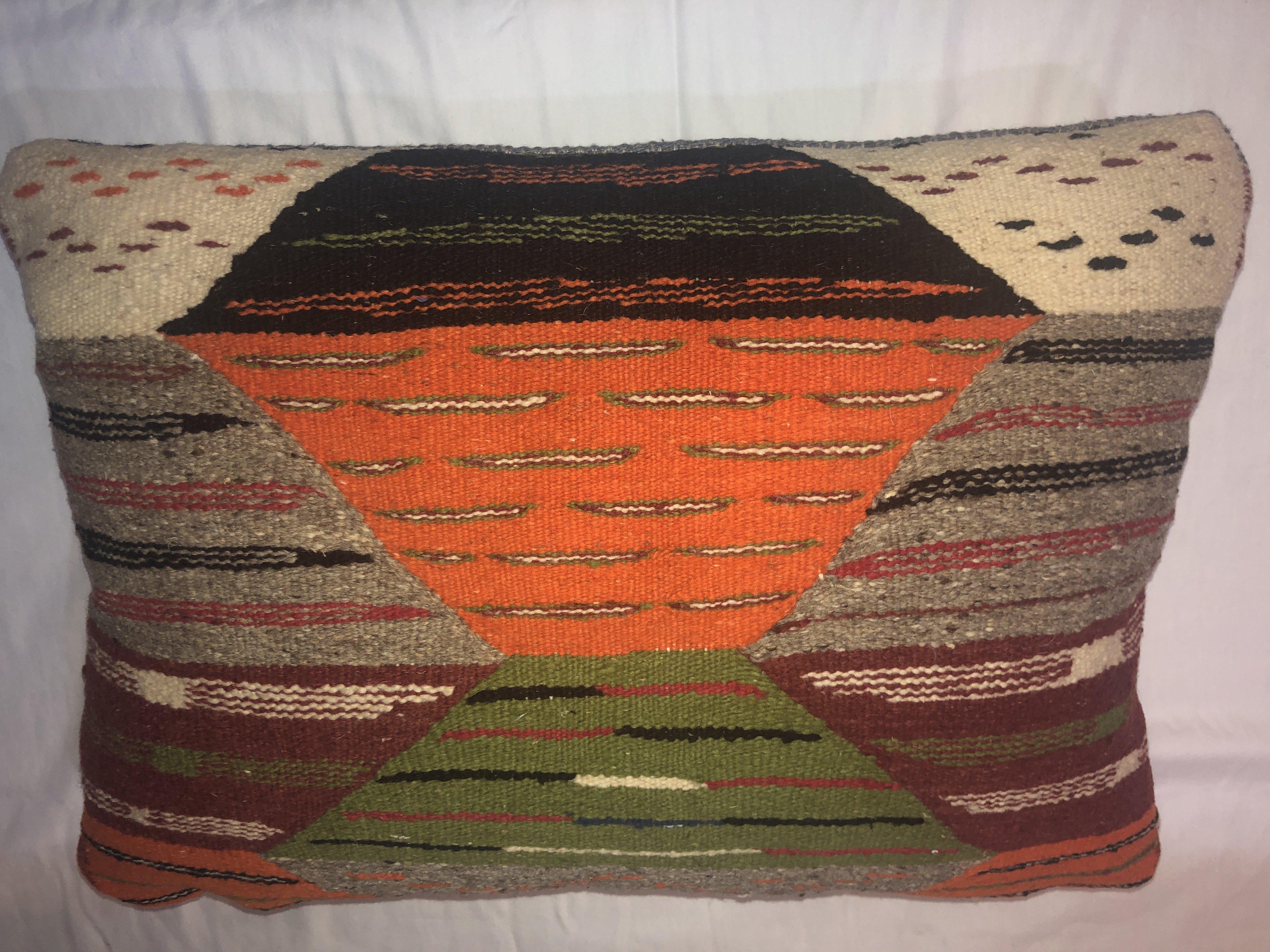 Tribal Wool Vintage Kilim Cushion In Good Condition For Sale In Plainview, NY