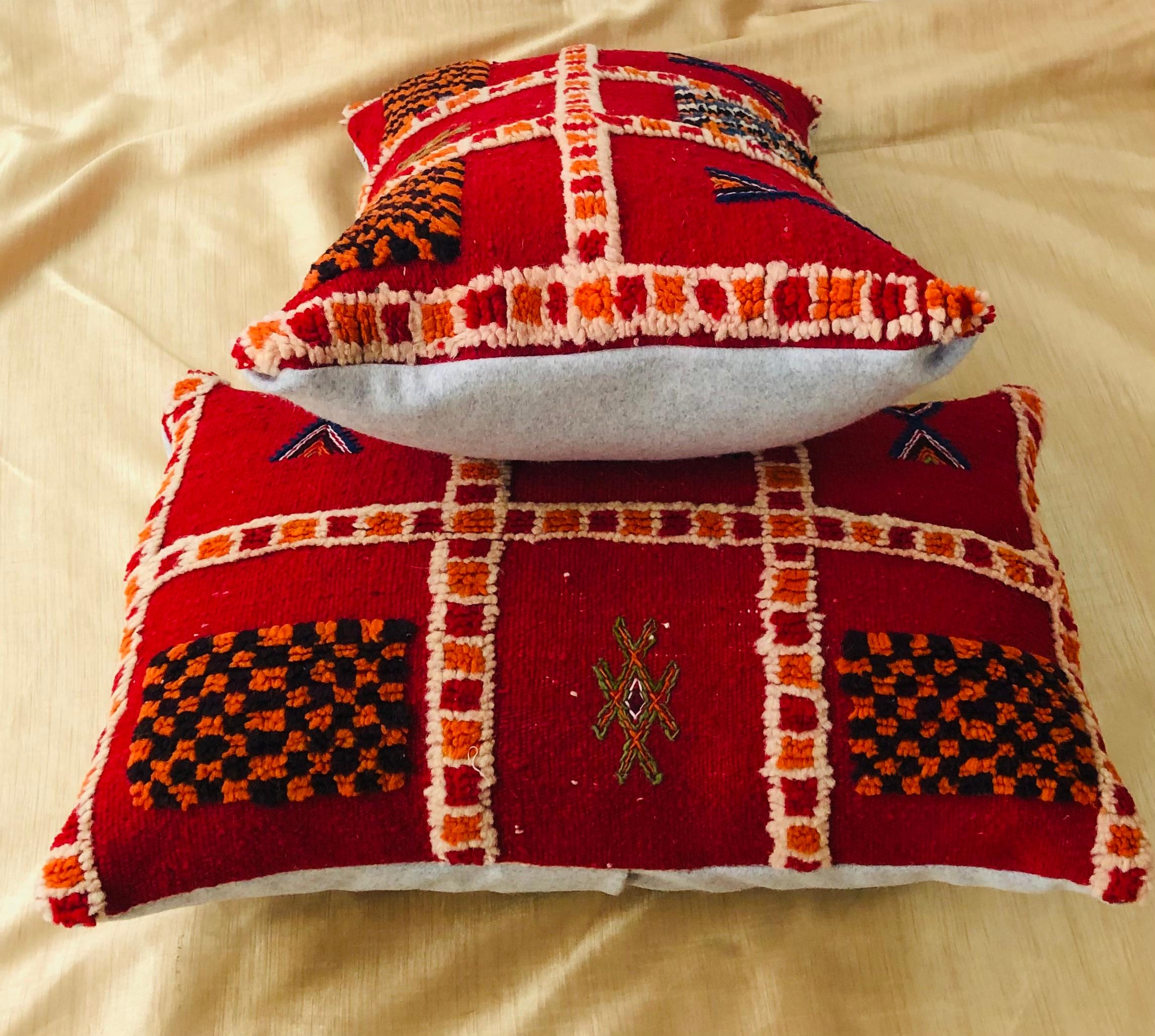 Paire de coussins Kilim vintage en laine tribale en vente 6