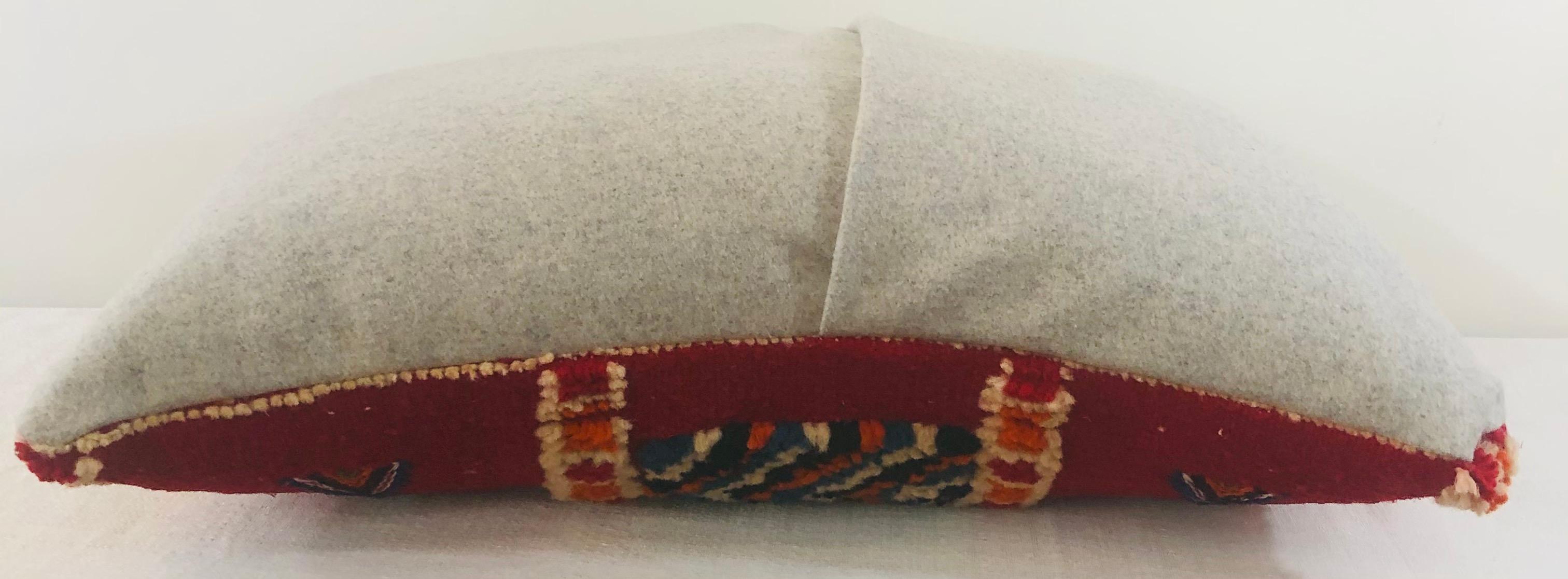 Paire de coussins Kilim vintage en laine tribale en vente 1