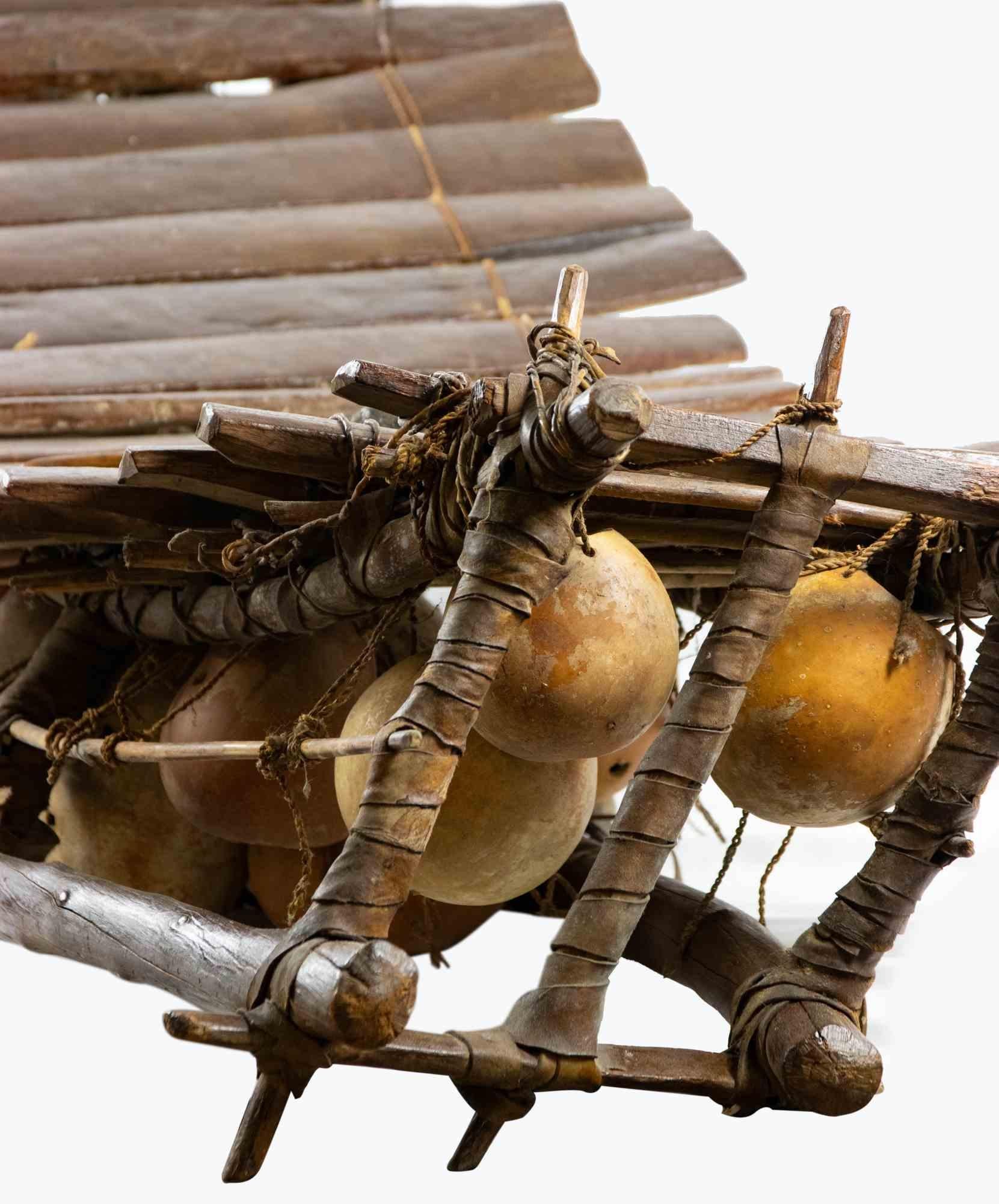 Stammeskunst-Xylophone, Afrika, frühes 20. Jahrhundert (Holz) im Angebot
