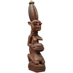 Stammesangehörige Yoruba-Mutterschaftsfigur mit Schale:: signiert J.A. Fakeye:: Nigeria