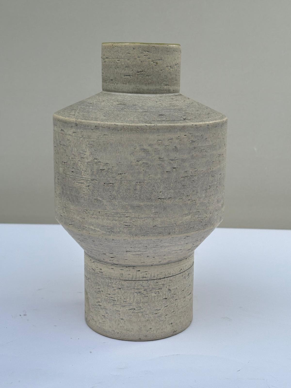 Moderno Vaso in ceramica Tribe d16 di Arik Levy per Bitossi Ceramiche in vendita