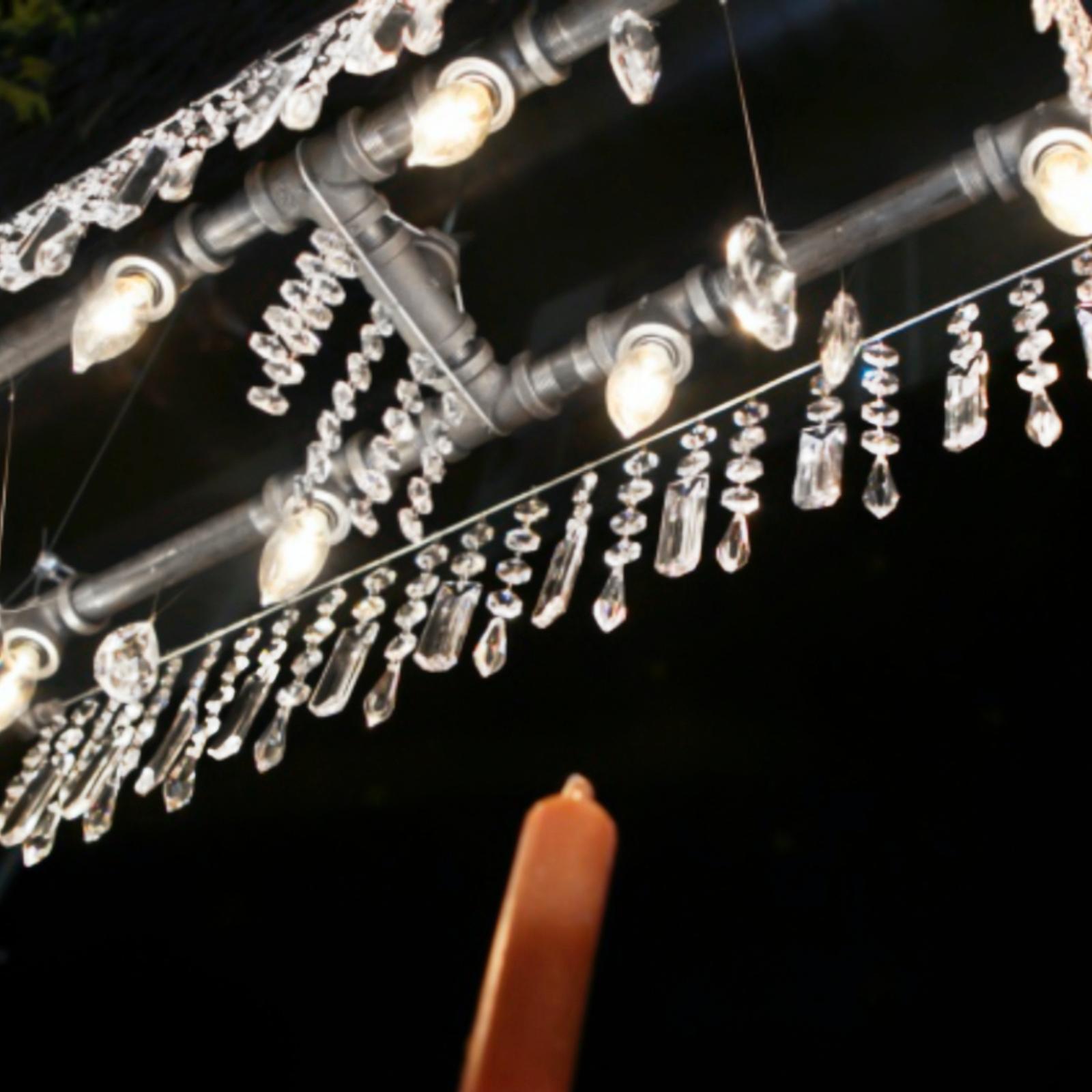 Tribeca-Mini- Banqueting-Kronleuchter, 8 Glühbirne, von Michael McHale im Angebot 1
