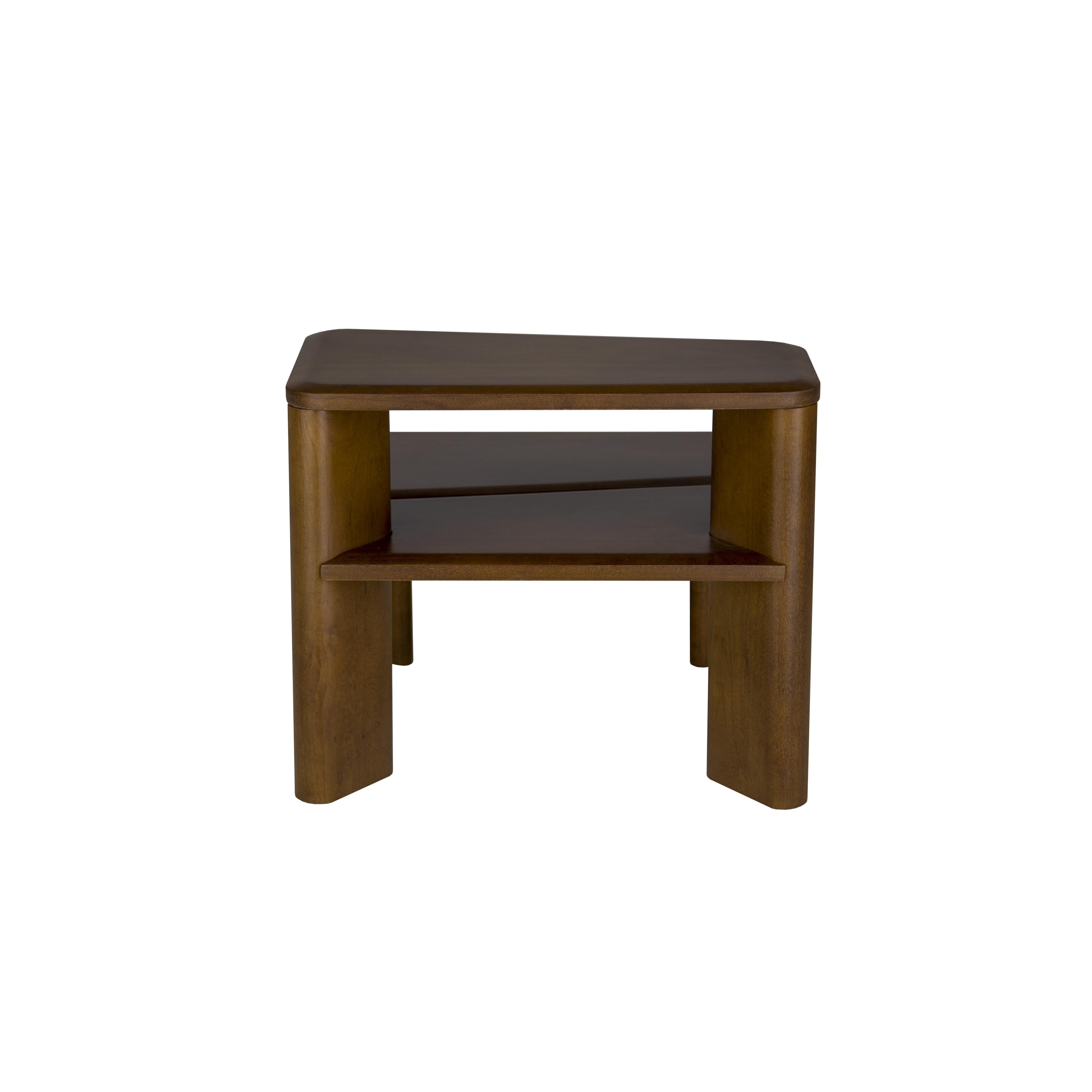 Brésilien Table d'appoint Tribeca par Giacomo Tomazzi Studio en vente