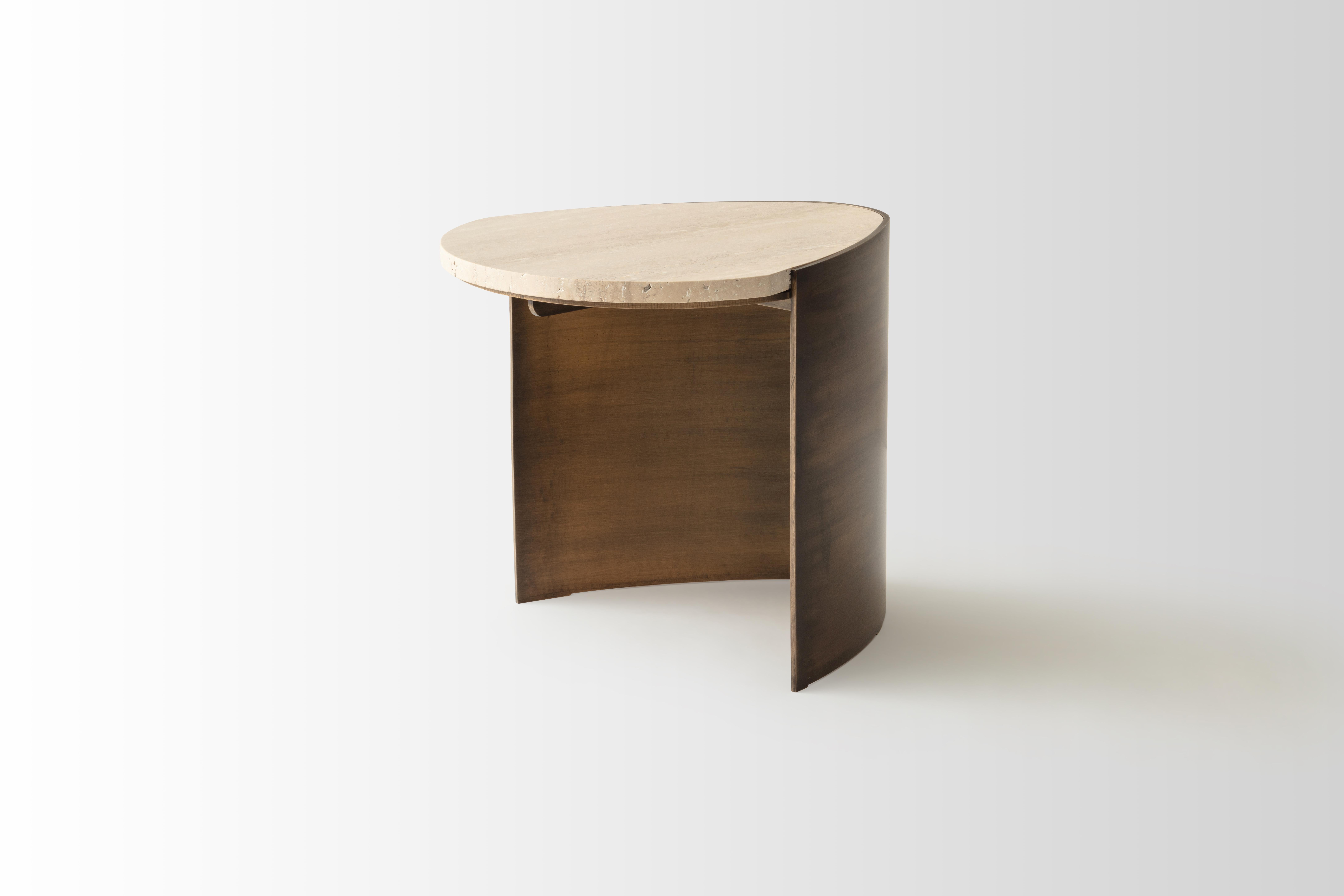 Scandinavian Modern Teardrop Side Table Set 2 in Brass and Travertine by Atra For Sale