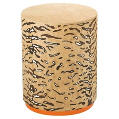 Tabouret cylindrique en forme de tigre tribou