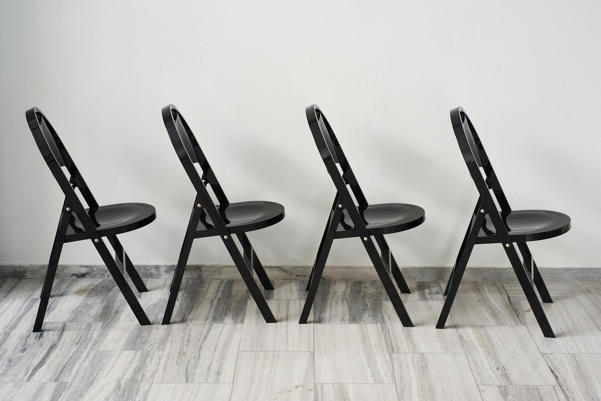 Mid-Century Modern Tric folding chairs by Achille and Piergiacomo Castiglioni for BBB Emmebonacina. For Sale