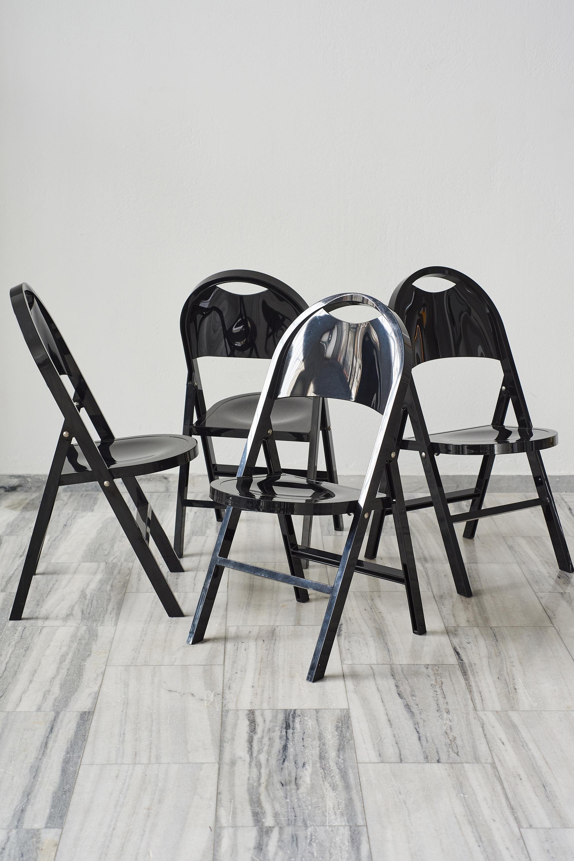 Plastic Tric folding chairs by Achille and Piergiacomo Castiglioni for BBB Emmebonacina. For Sale