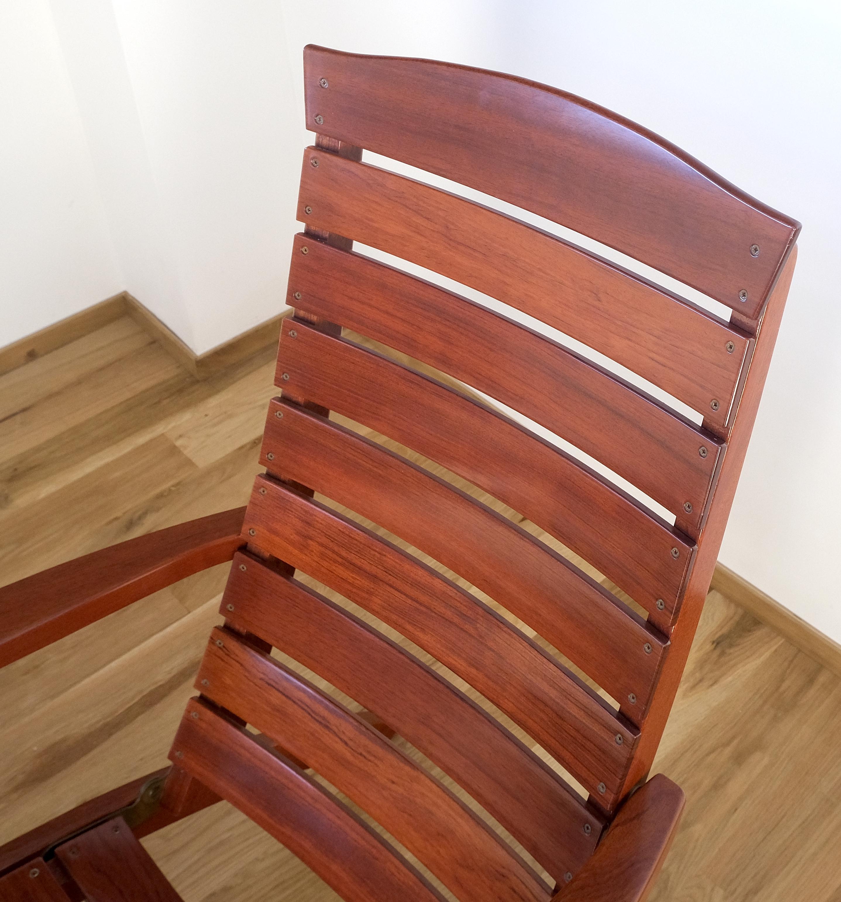 XX secolo Tricomfort Made in France SOLID Rosewood Sedie da salotto Ottomani Tavolino da caffè in vendita