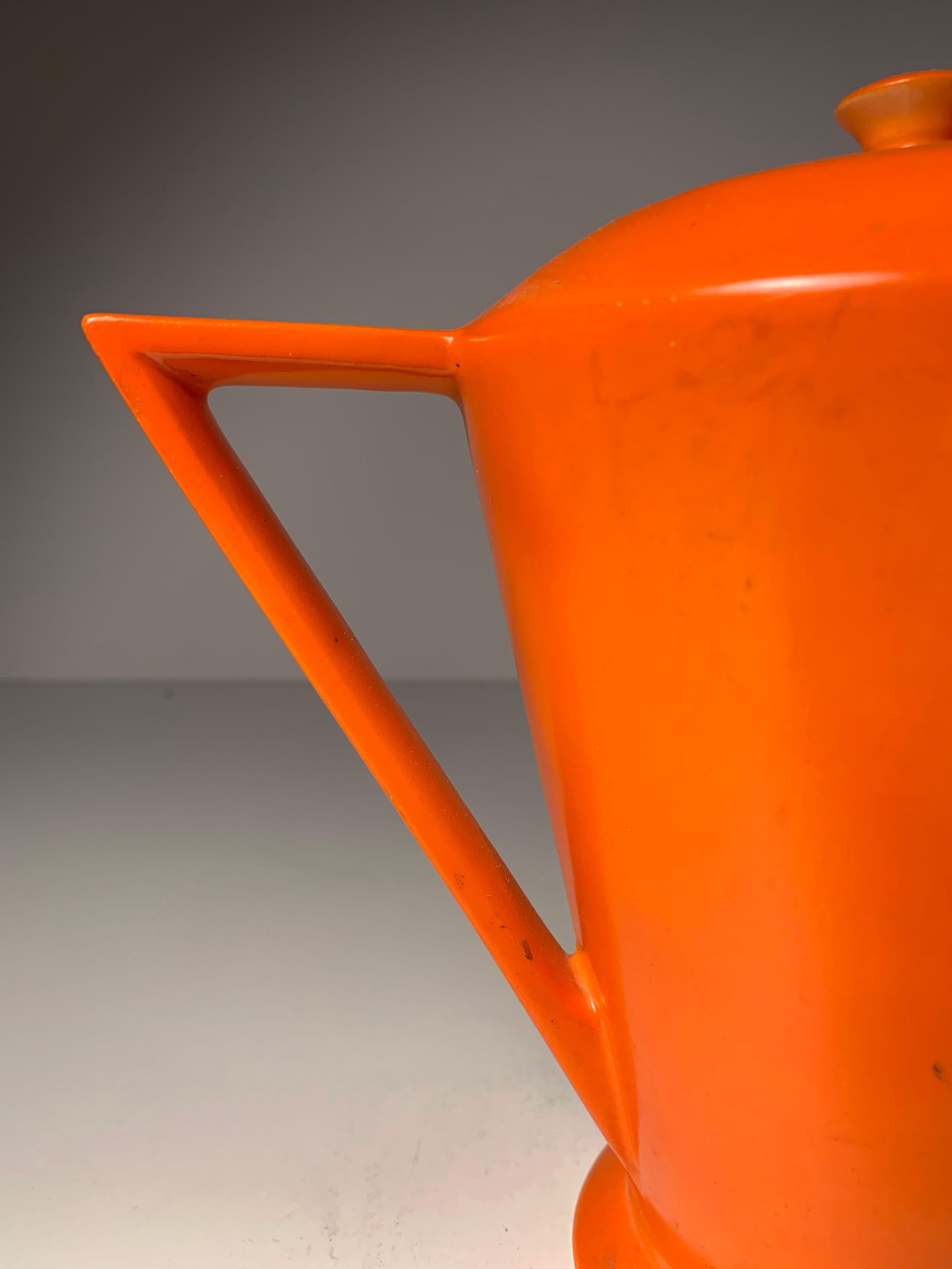 Tricorne Salem Deco Keramik-Kaffee- / Teekanne (20. Jahrhundert) im Angebot