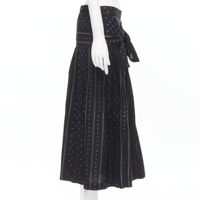TRICOT COMME DES GARCONS black Ethnic Bohemian floral jacquard flared skirt S In Excellent Condition For Sale In Hong Kong, NT