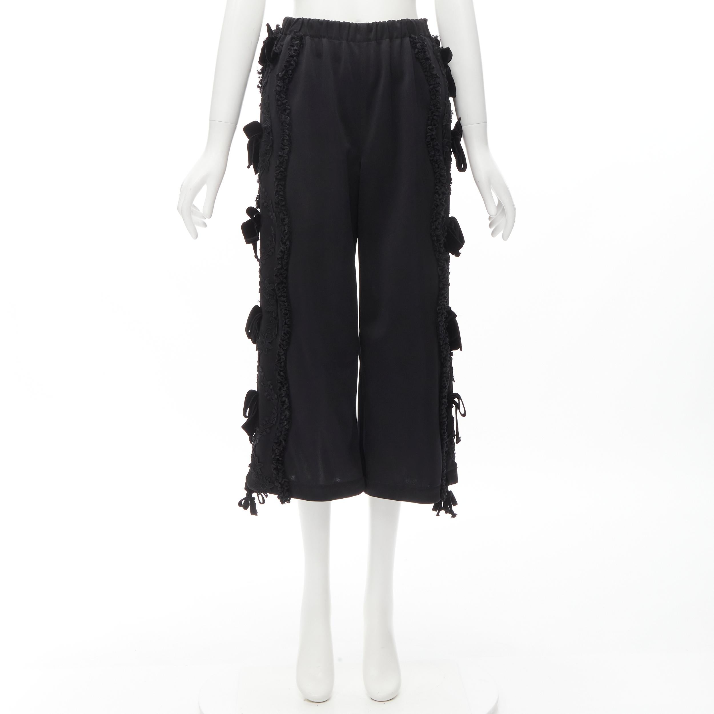 TRICOT COMME DES GARCONS black ruffle floral velvet ribbon trim wide pants S For Sale 4