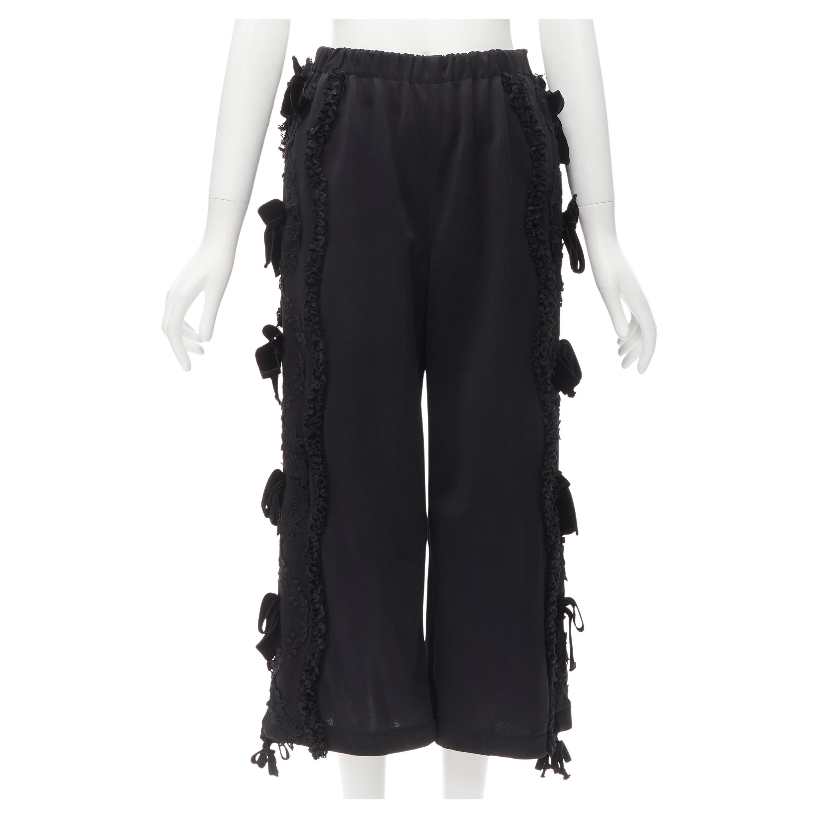 TRICOT COMME DES GARCONS black ruffle floral velvet ribbon trim wide pants S For Sale