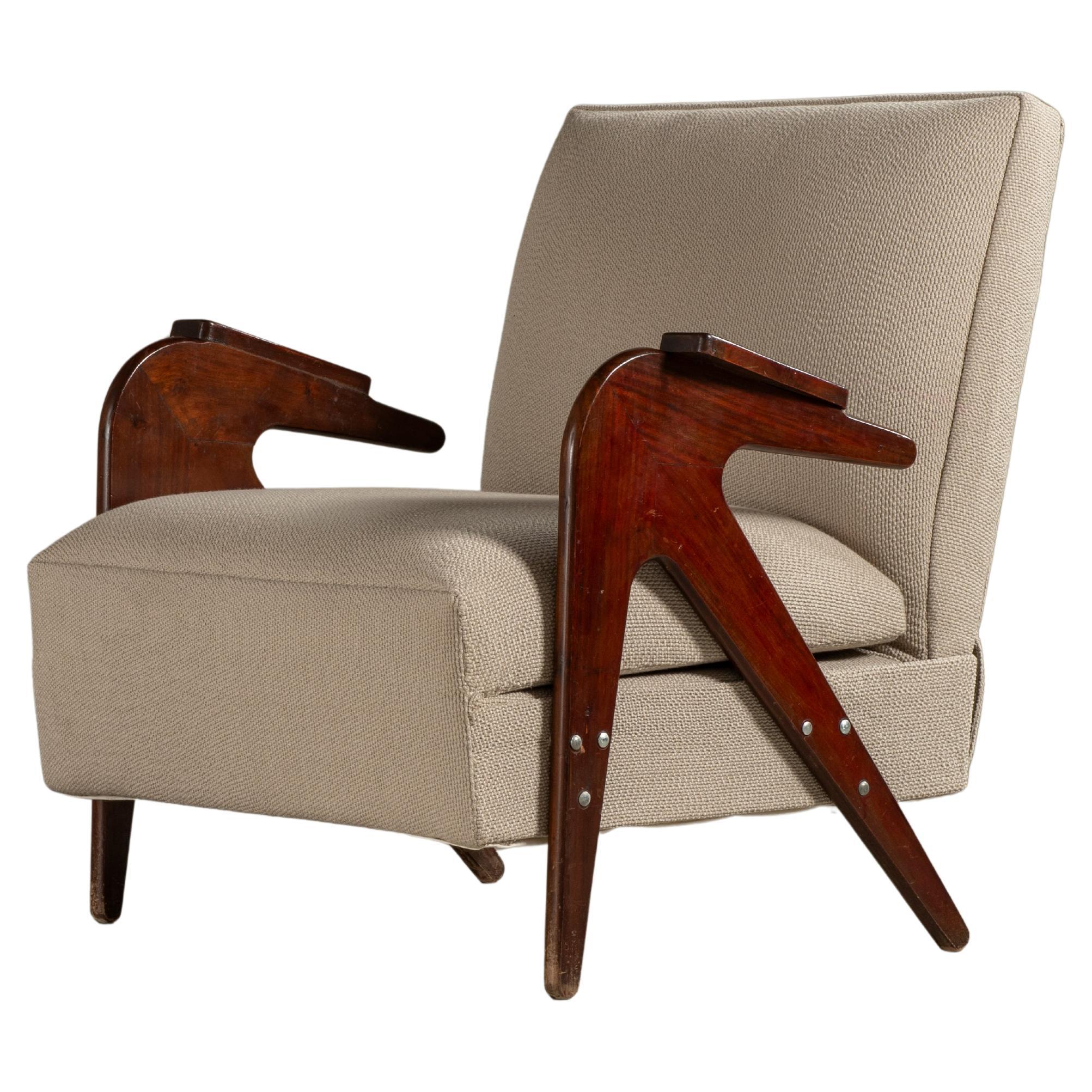 Tridente' Lounge Chair, von Móveis Drago, brasilianisches Mid-Century Modern Design im Angebot