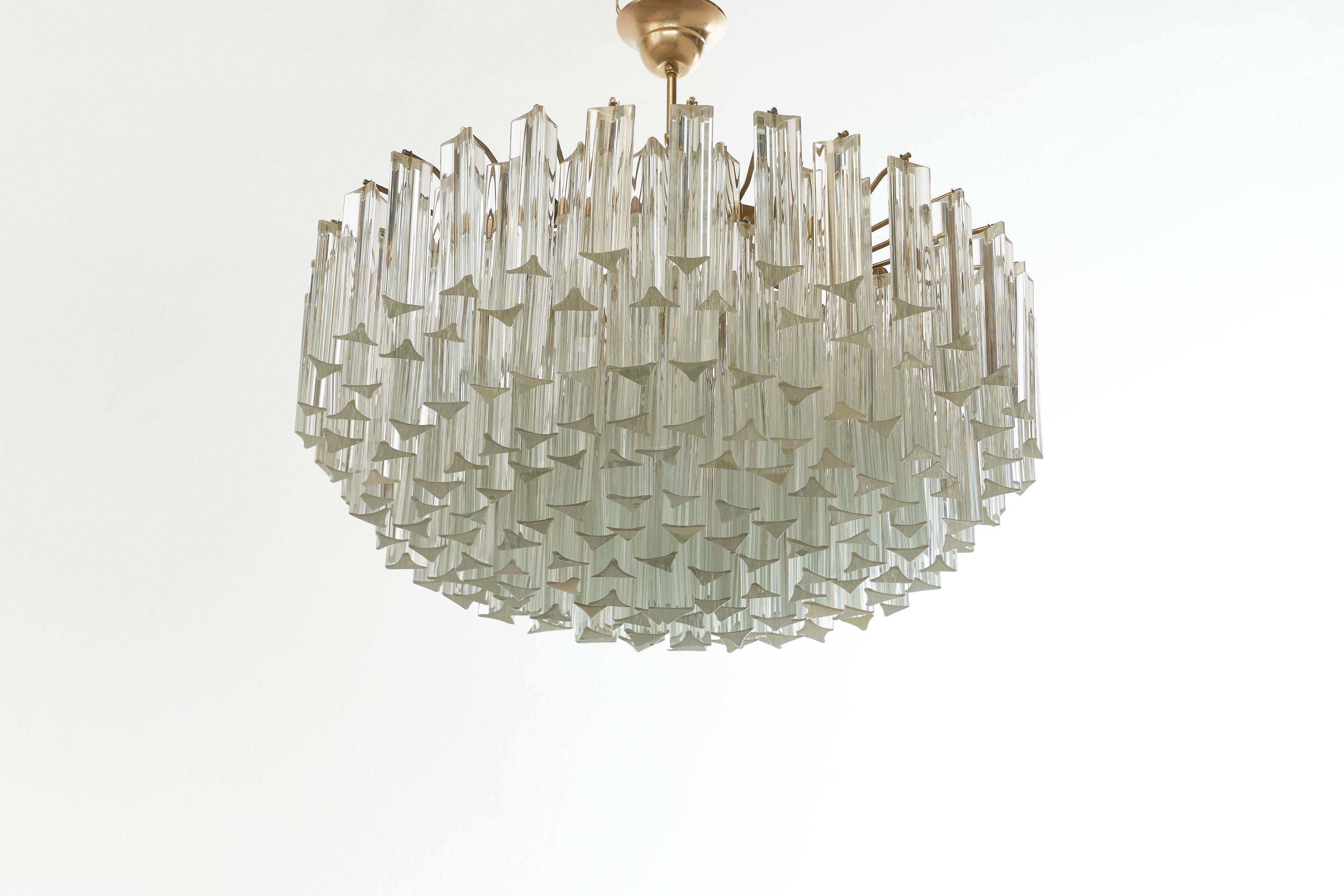 Mid-Century Modern Triedri Chandelier in Murano Glass designed and manufactured by Venini