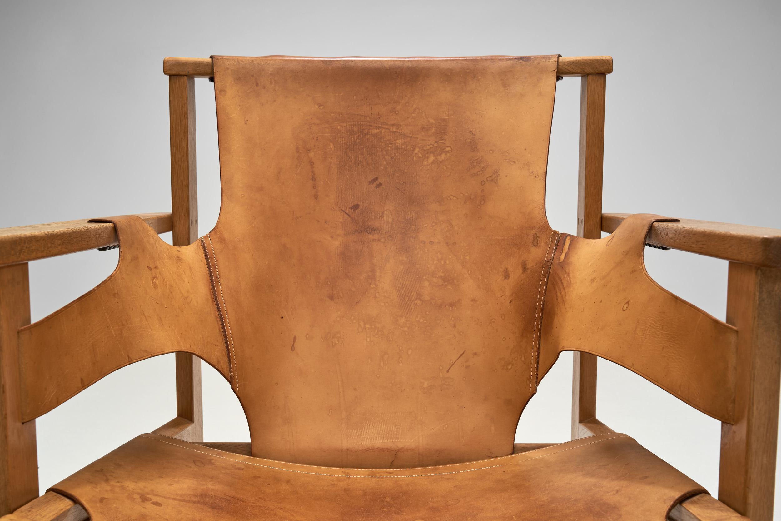 Cuir Fauteuil Trienna par Carl-Axel Acking pour Nordiska Kompaniet, Suède années 1950 en vente