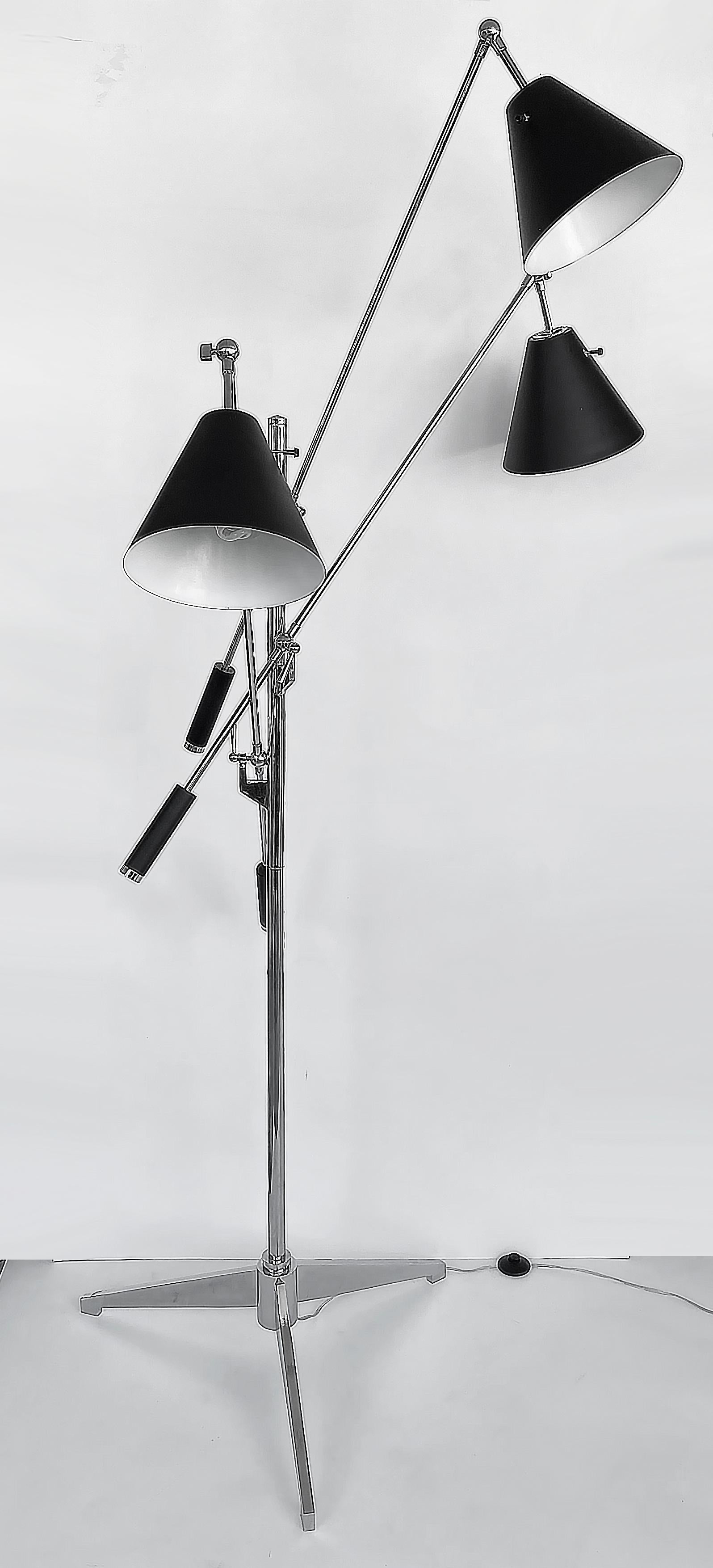 Triennale floor lamp by Angelo Lelli for Arredoluce Italy

Offered for sale is the iconic Triennale floor lamp designed by Angelo Lelii and manufactured by Arredoluce Italy. This particular example is from the later 20th century and is made of