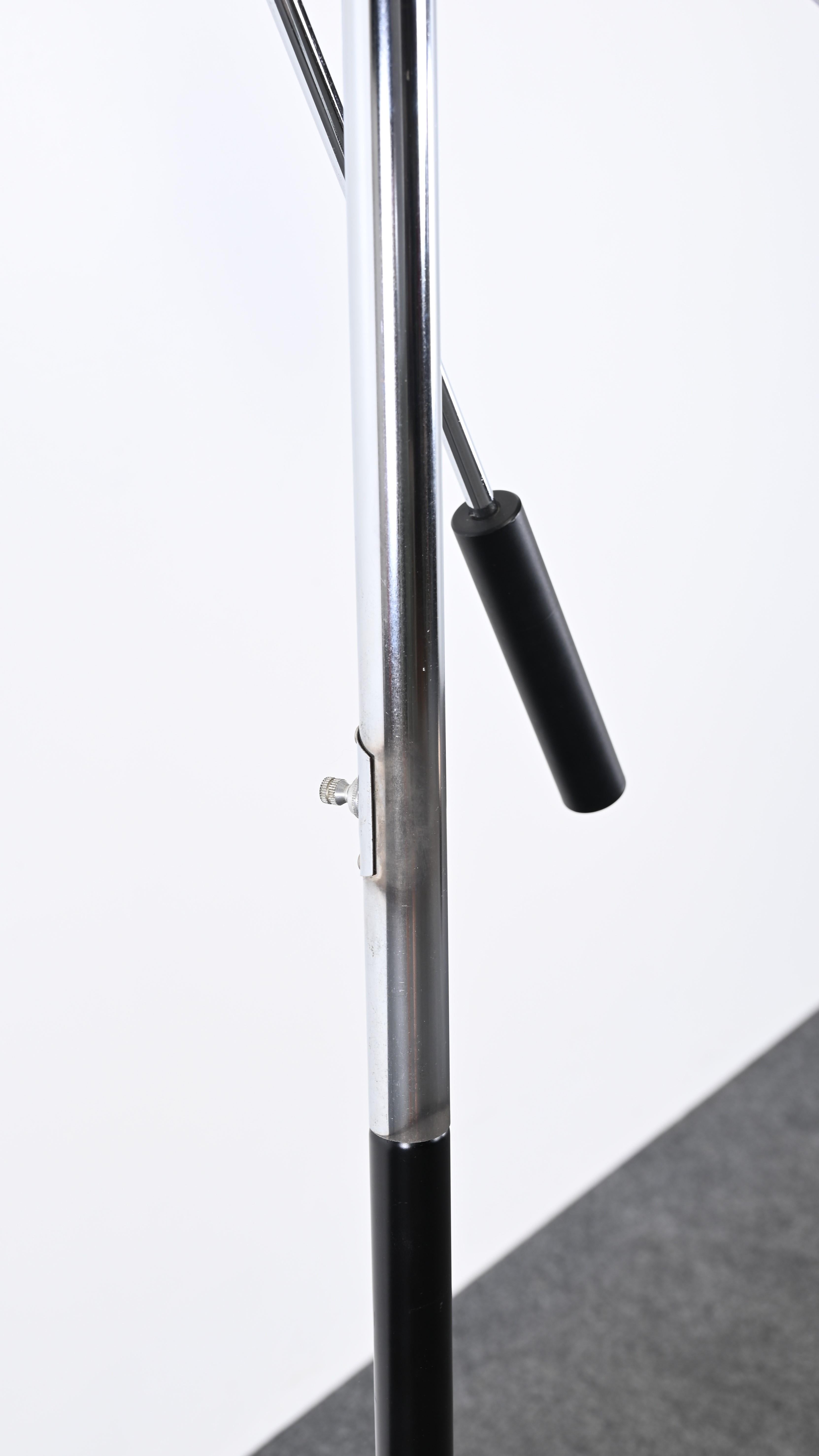 Triennale Floor Lamp by Robert Sonneman, 1960s 8