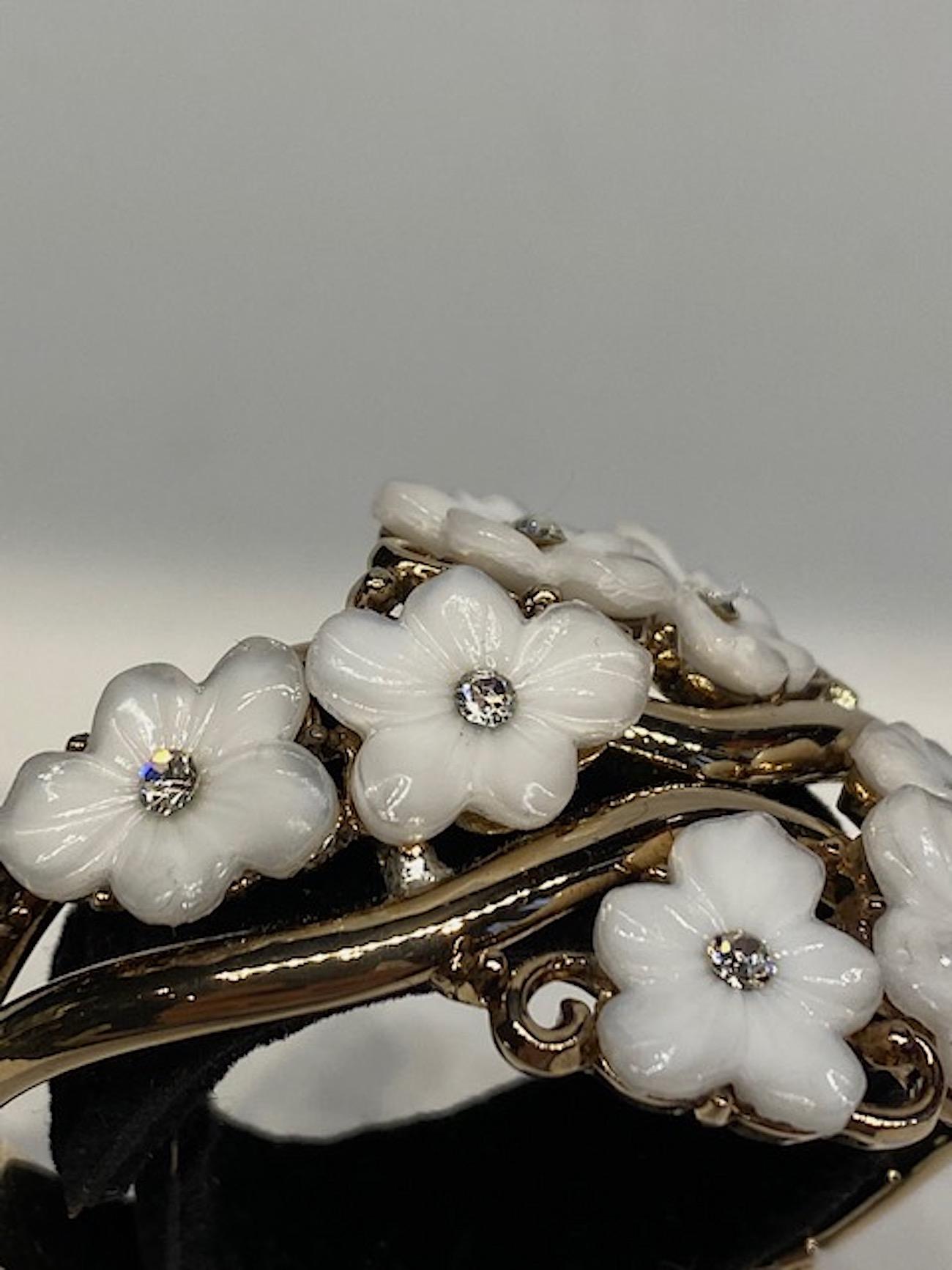 Trifari Alfred Philppe 1951 Glass Flower Bangle Bracelet 2