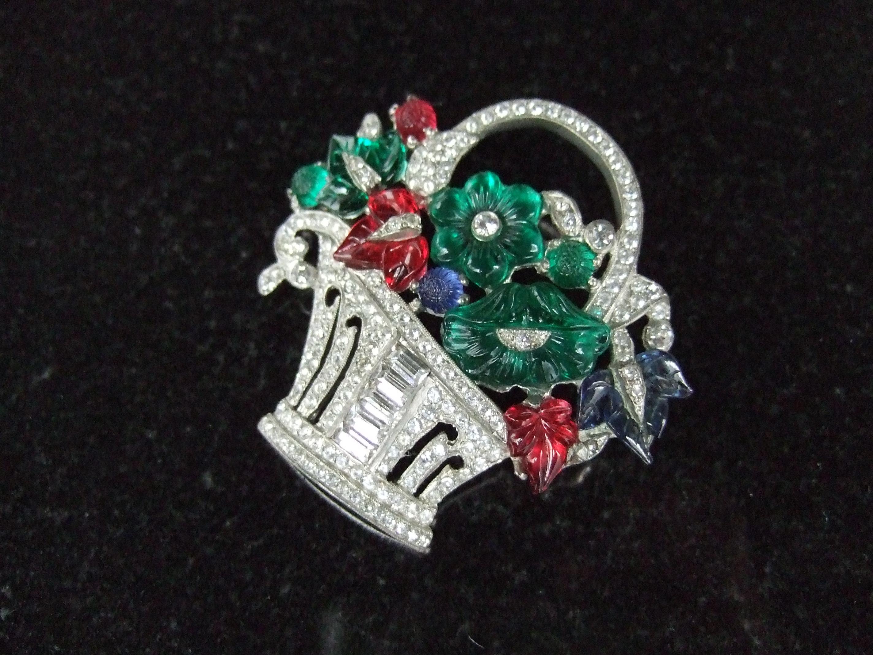 Trifari Art Deco Carved Glass Fruit Salad Flower Basket Brooch c 1930s In Good Condition For Sale In University City, MO