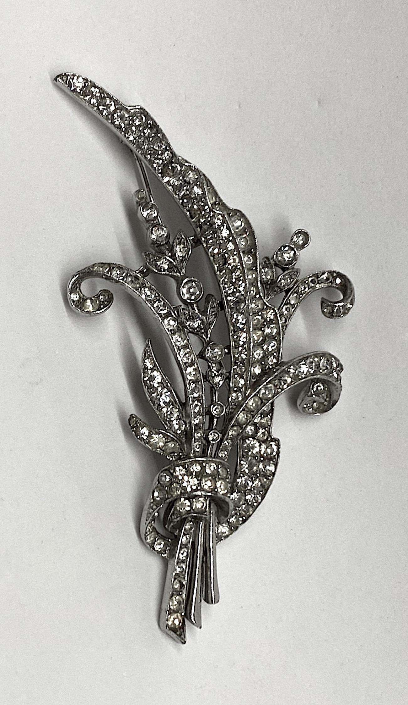 Trifari Art Deco Floral Spray Brooch from 1941 In Good Condition In New York, NY