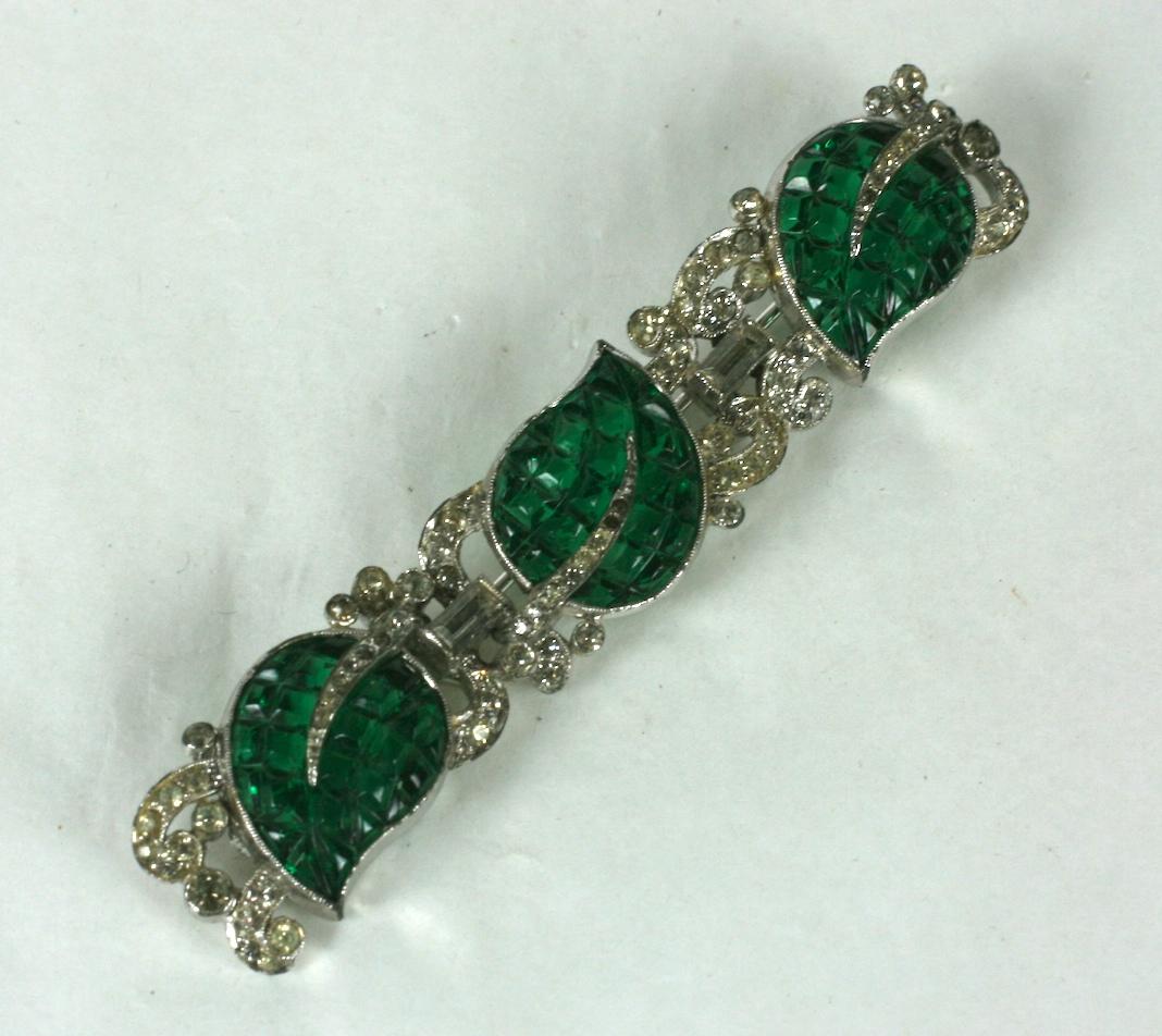Trifari Art Deco Invisibly Set Green Leaf Brooch In Good Condition For Sale In New York, NY