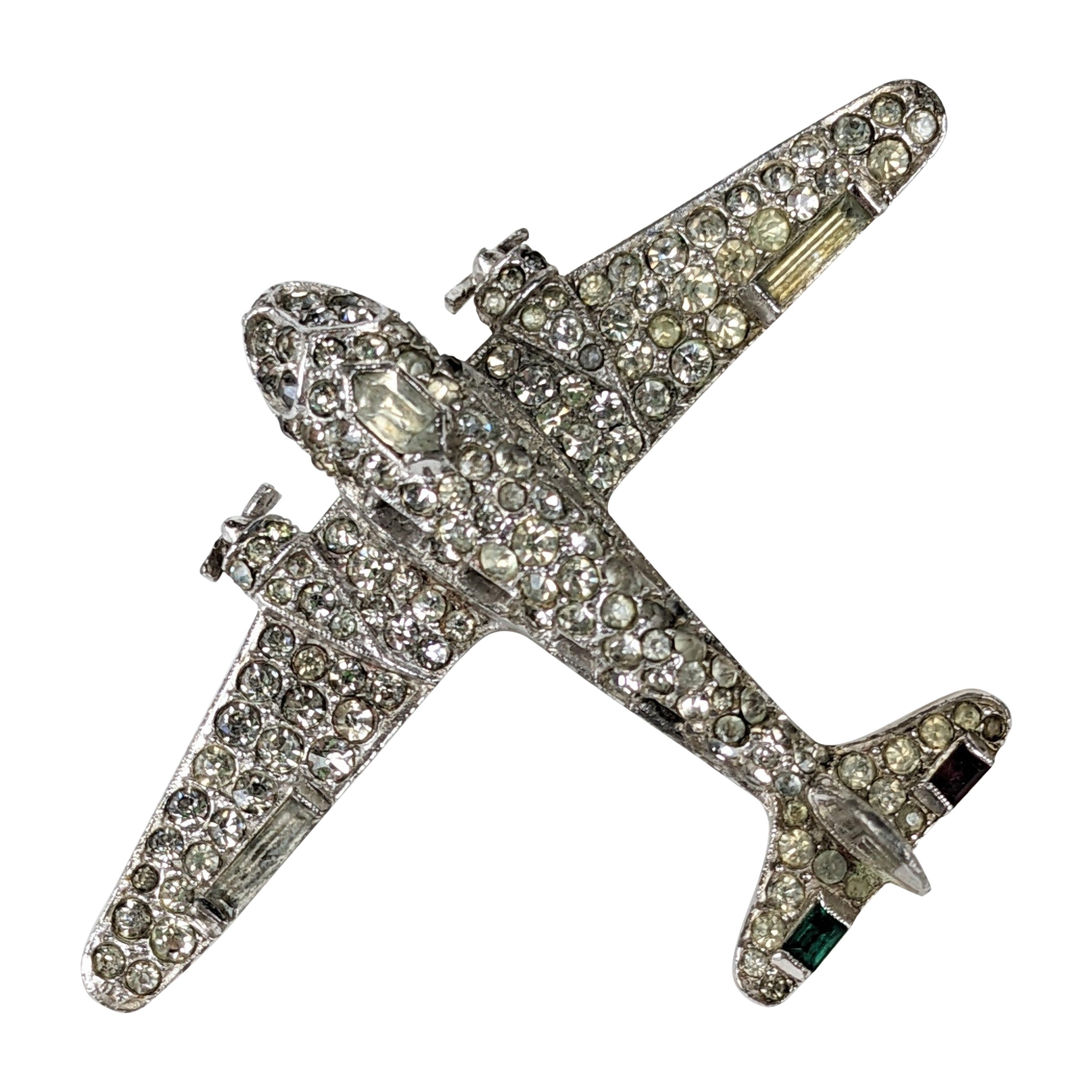 Trifari Plano Art Deco Pave en venta