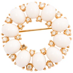 Trifari Brooch White and Strass 