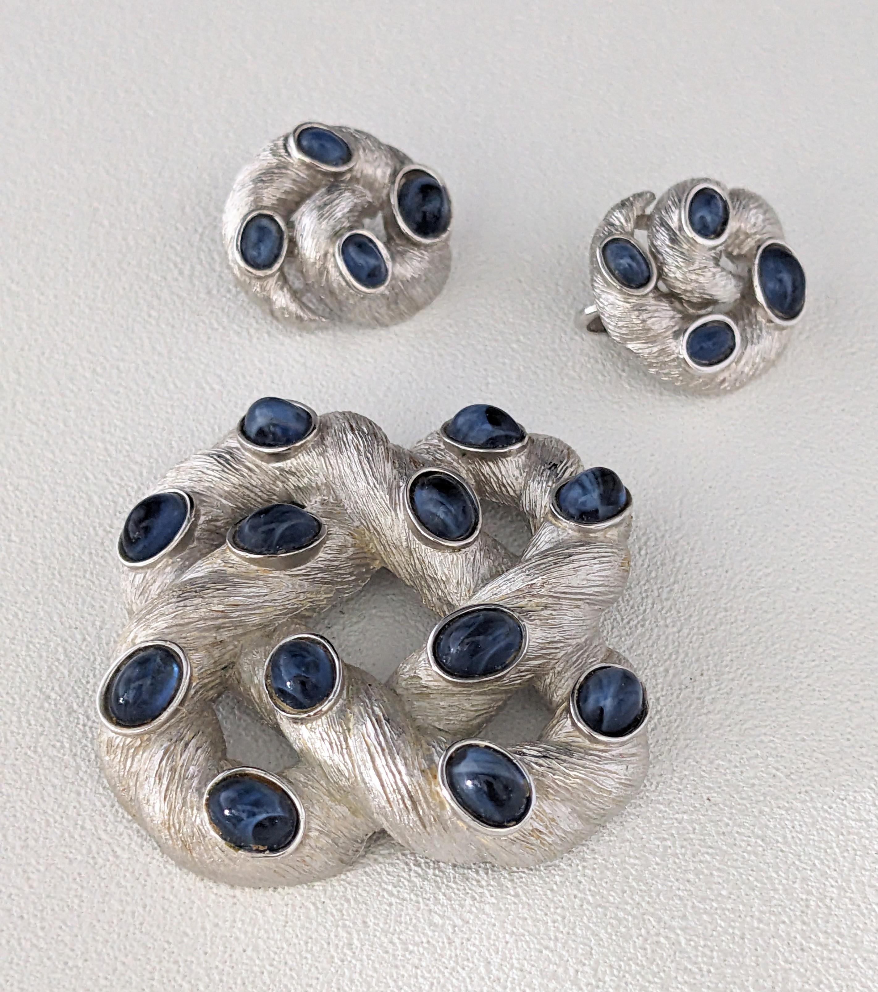 Artisan Trifari Brushed Silver and Sapphire Cab Suite For Sale