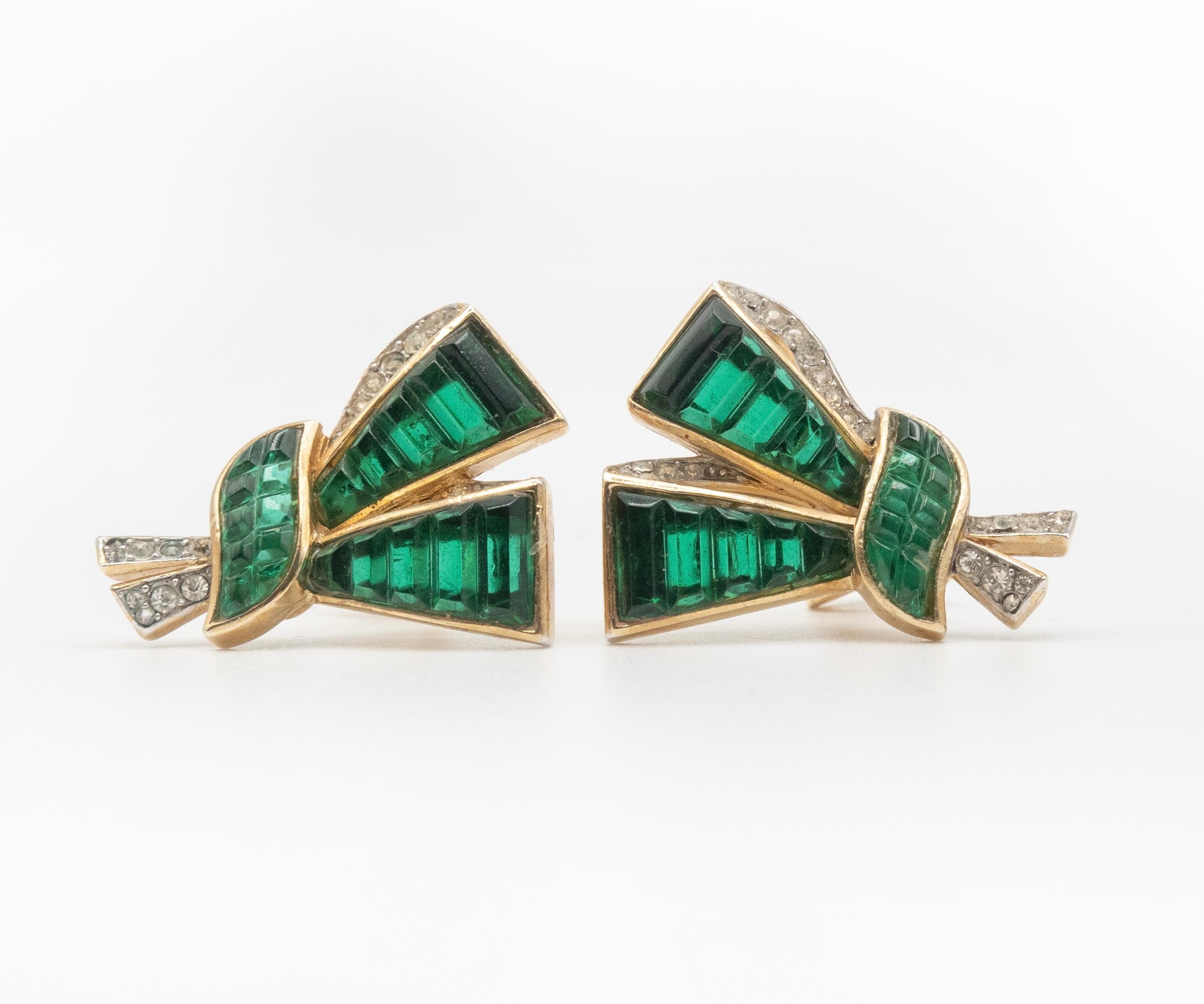 TRIFARI by ALFRED PHILIPPE Invisibly Set Knotted Bow Earrings For Sale 3
