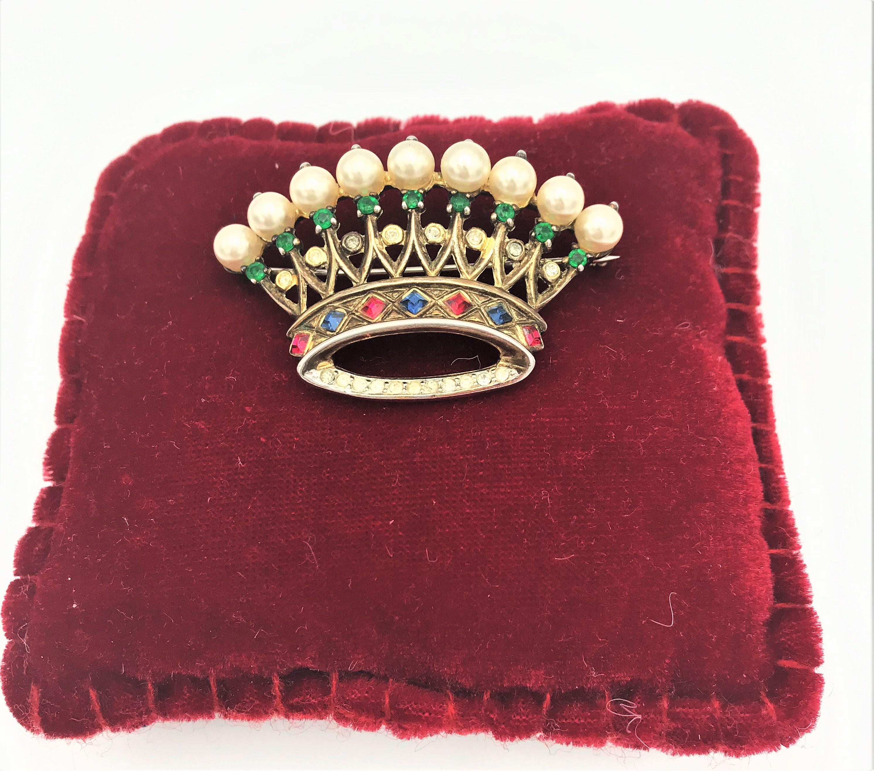Artisan Trifari crown brooch of vermeil sterling silver 1940s