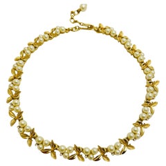 TRIFARI crown signed gold pearl rhinestone leaf choker designer necklace