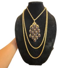 Trifari couronne signée or cascade ambre lucite gouttes multi-chaîne collier