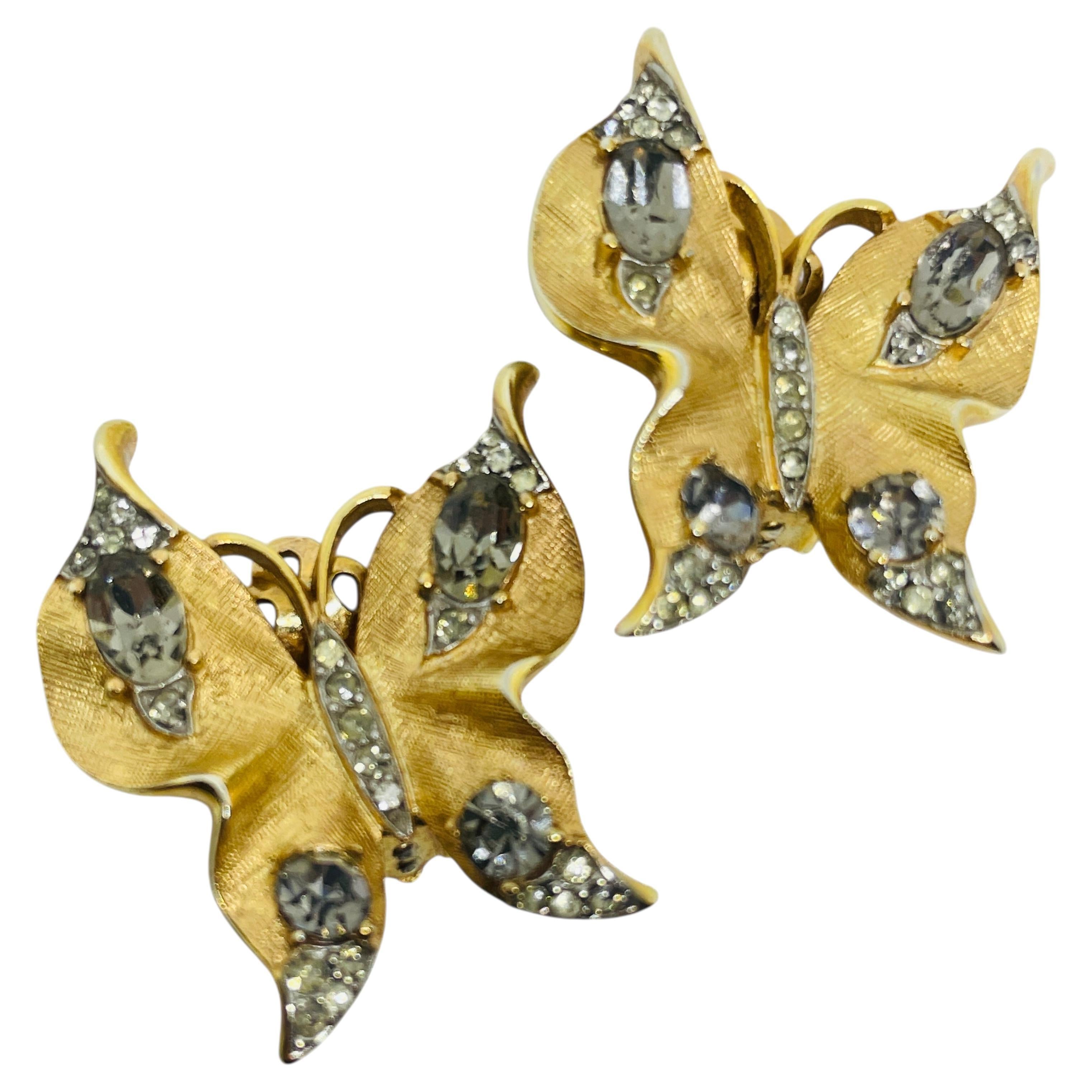 Orecchini a clip firmati Trifari corona d
oro vintage con strass e farfalla