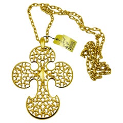 TRIFARI crown signed vintage gold tone cross designer necklace with tags
