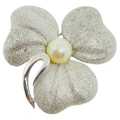 TRIFARI crown signed vintage silver tone textured flower pearl designer brooch