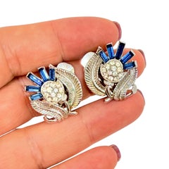 TRIFARI Krone Silber Ton Saphir Baguette Strass Designer Clip auf Ohrringe